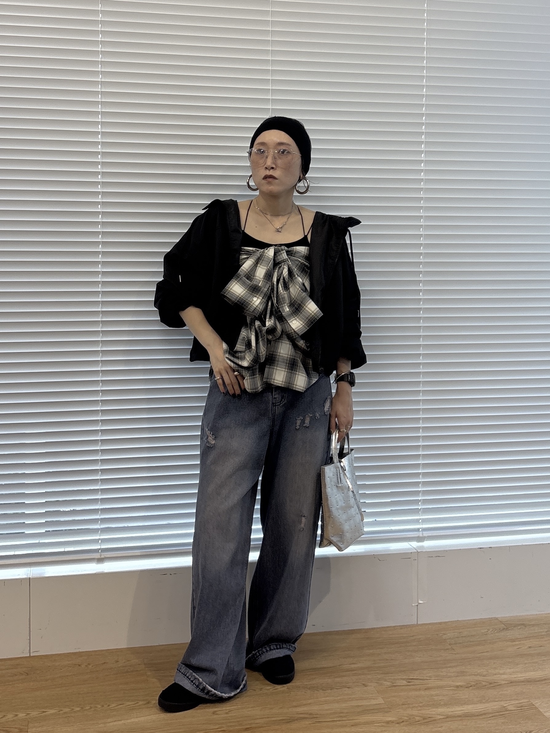 kotakiさんの「INDIVI｜ツイルフーディブルゾン」を使ったコーディネート