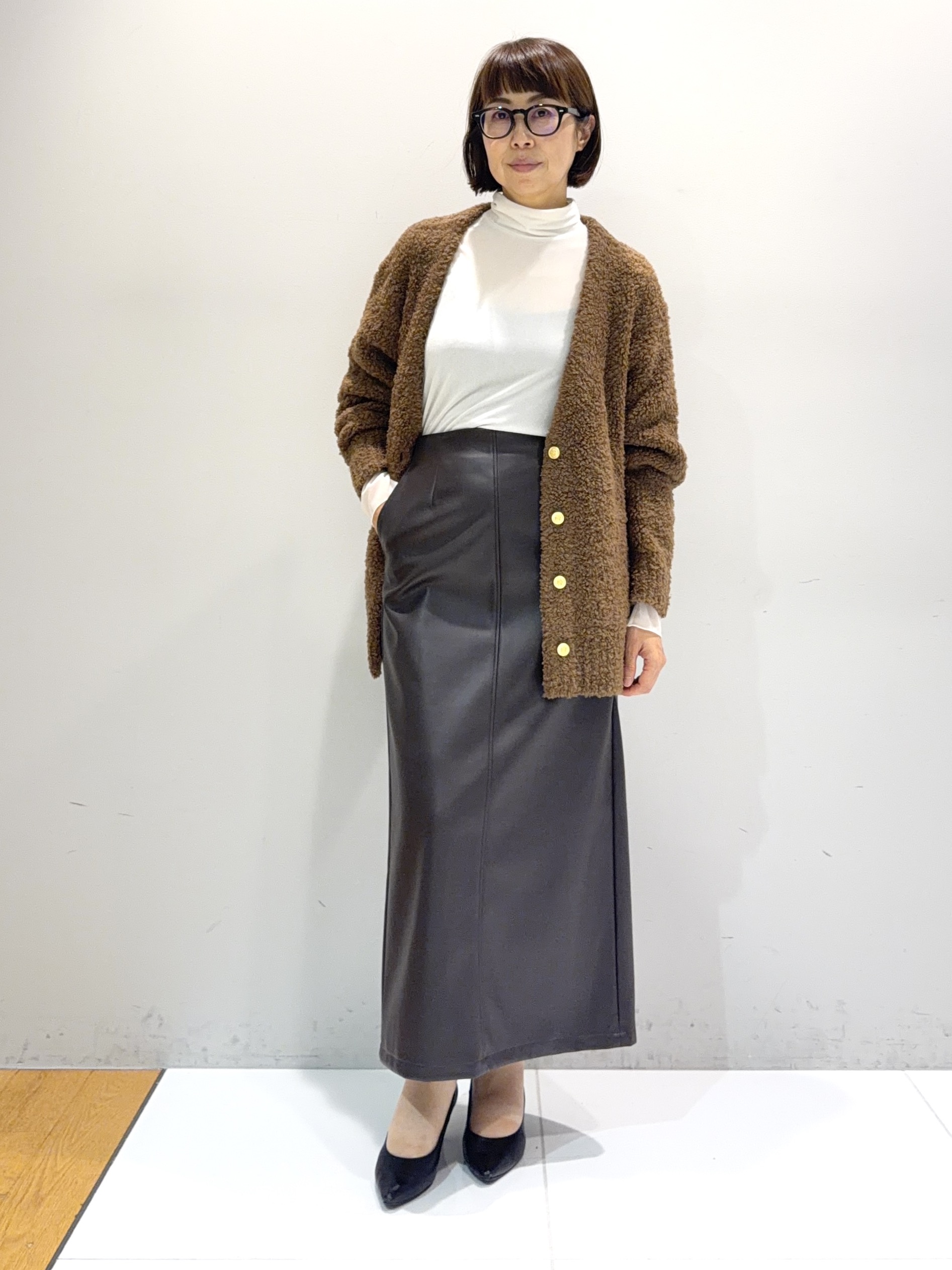 murayamaさんの「INDIVI｜【レイヤード／袖口シアー／日本製】ベロアジャージトップス」を使ったコーディネート