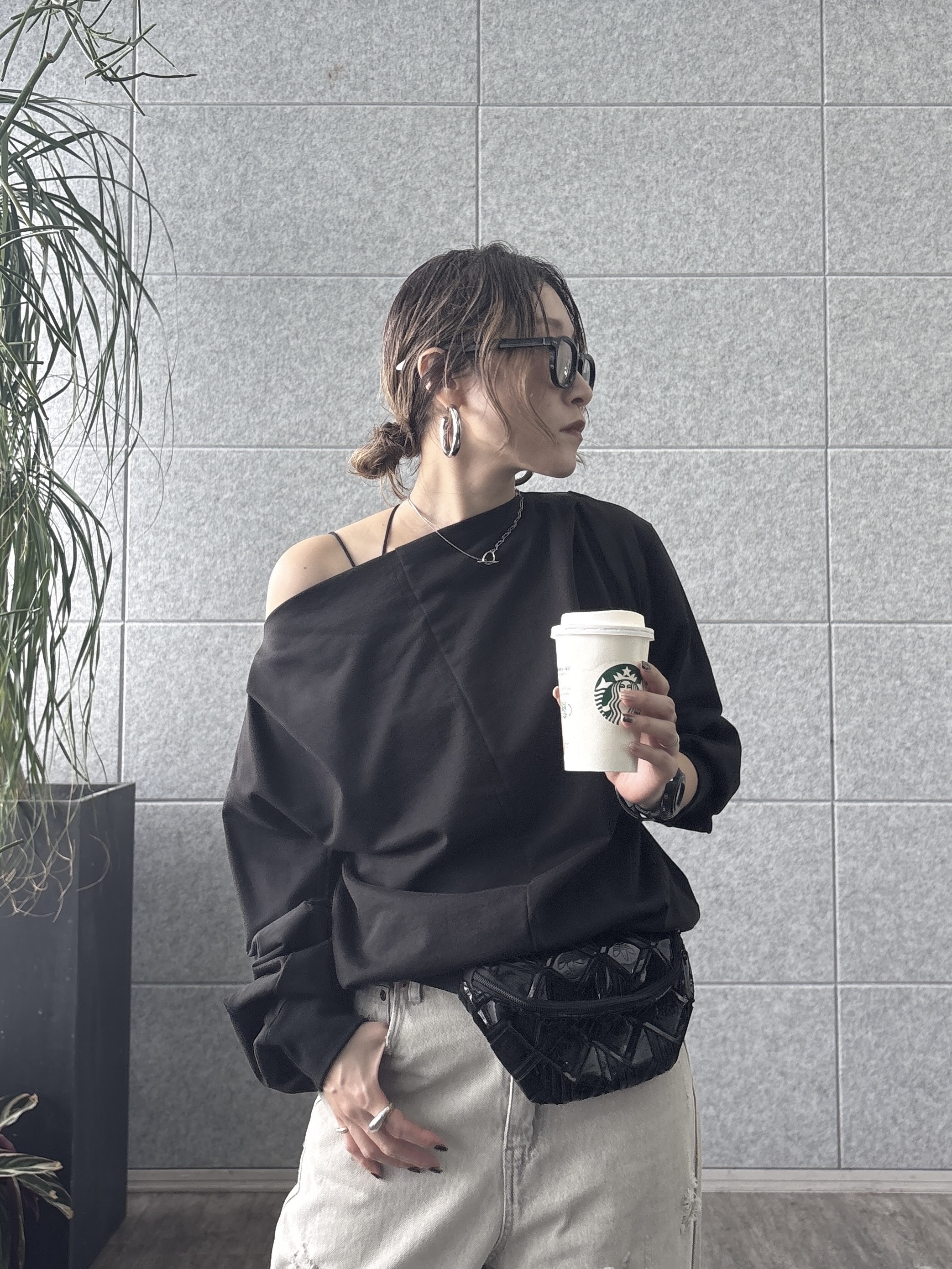kotakiさんの「INDIVI｜裏毛オフショルカットソー」を使ったコーディネート