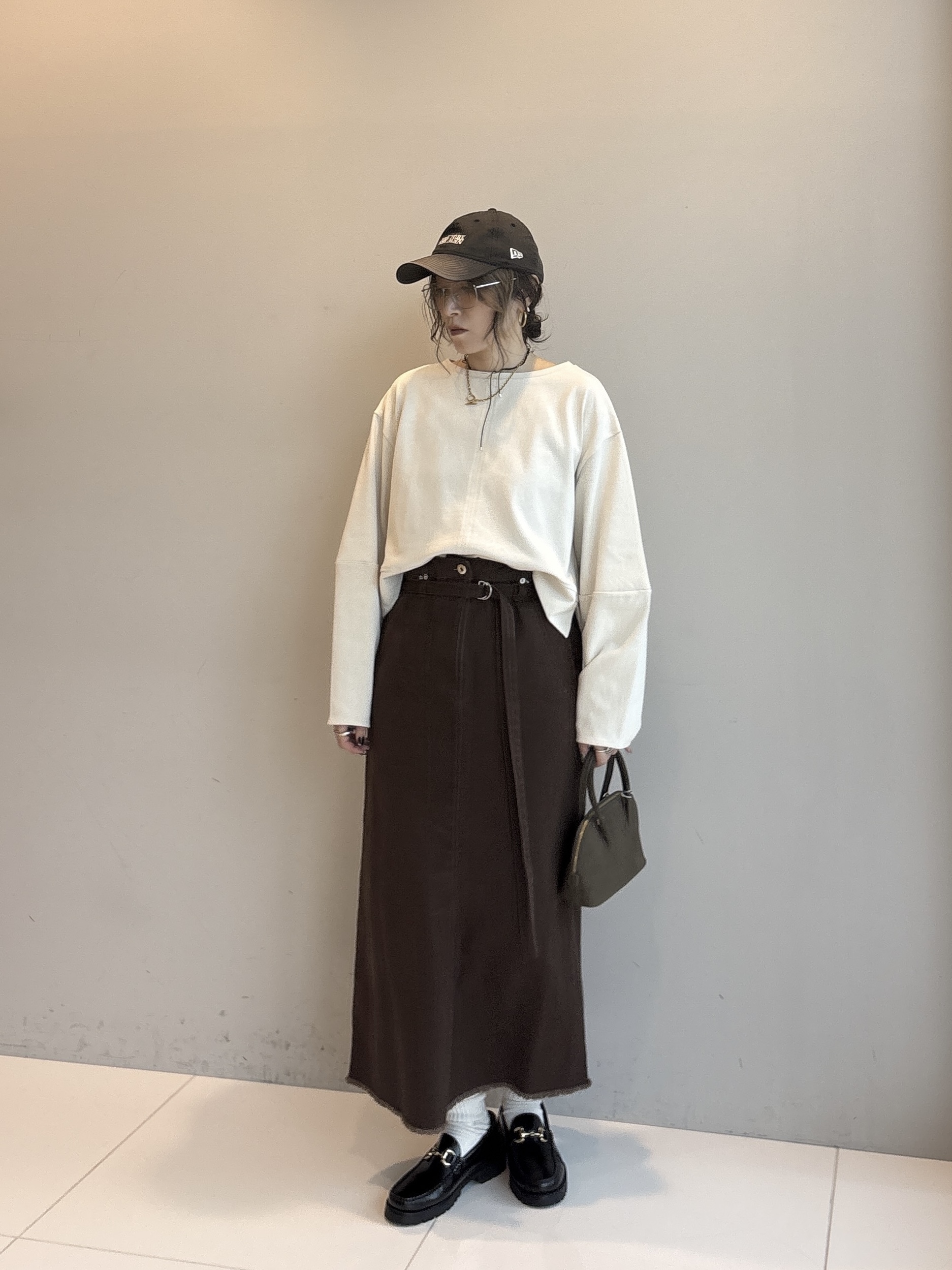 kotakiさんの「INDIVI｜ロングスリーブフォルムカットソー【洗える】」を使ったコーディネート