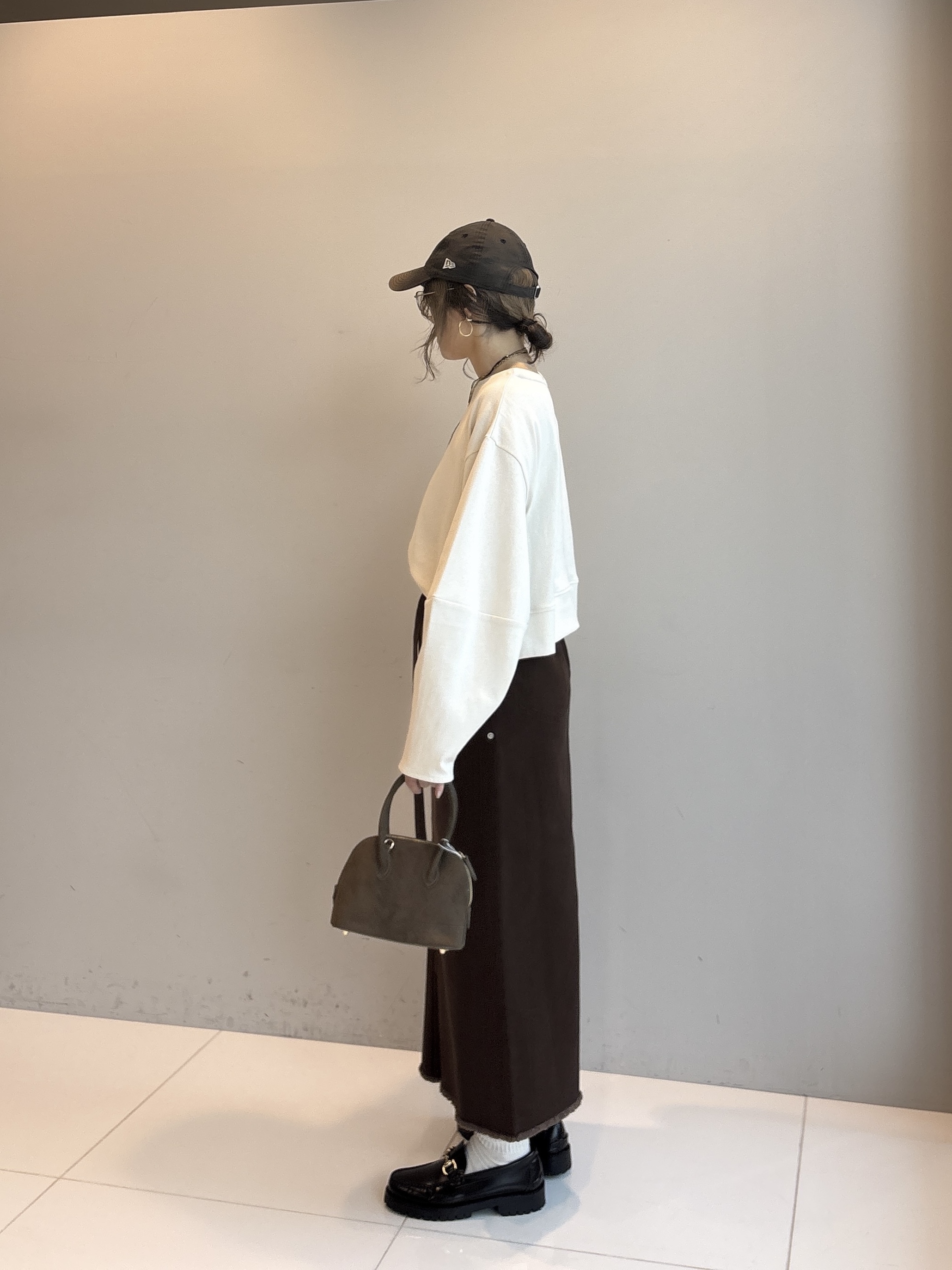 kotakiさんの「INDIVI｜ロングスリーブフォルムカットソー【洗える】」を使ったコーディネート
