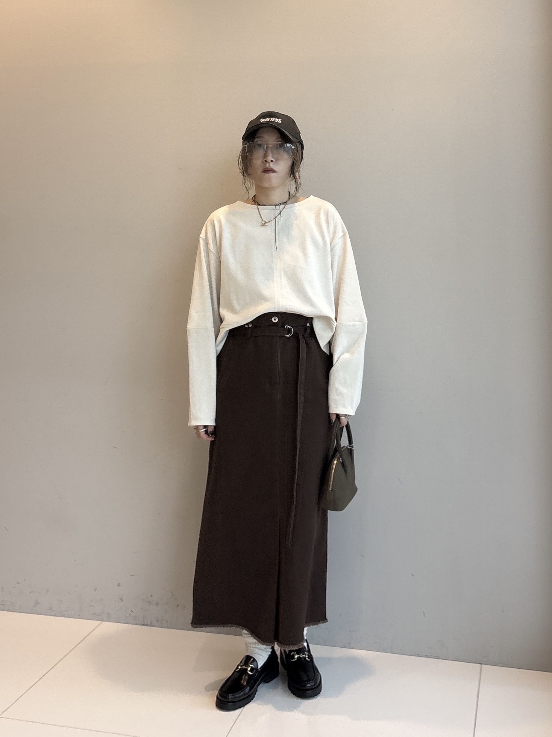 kotakiさんの「INDIVI｜ロングスリーブフォルムカットソー【洗える】」を使ったコーディネート