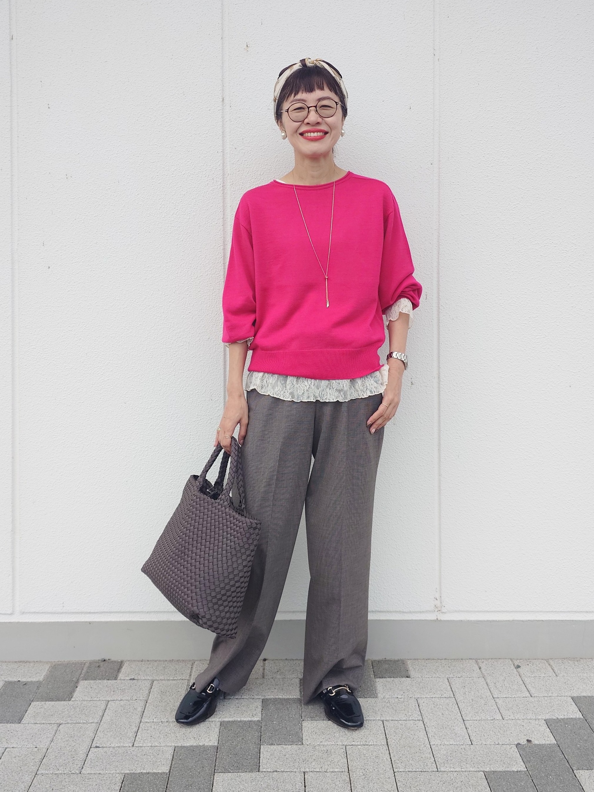 MUTSUKOさんの「UNTITLED｜【大人の抜け感/8色展開】ボリュームスリーブニットプルオーバー」を使ったコーディネート