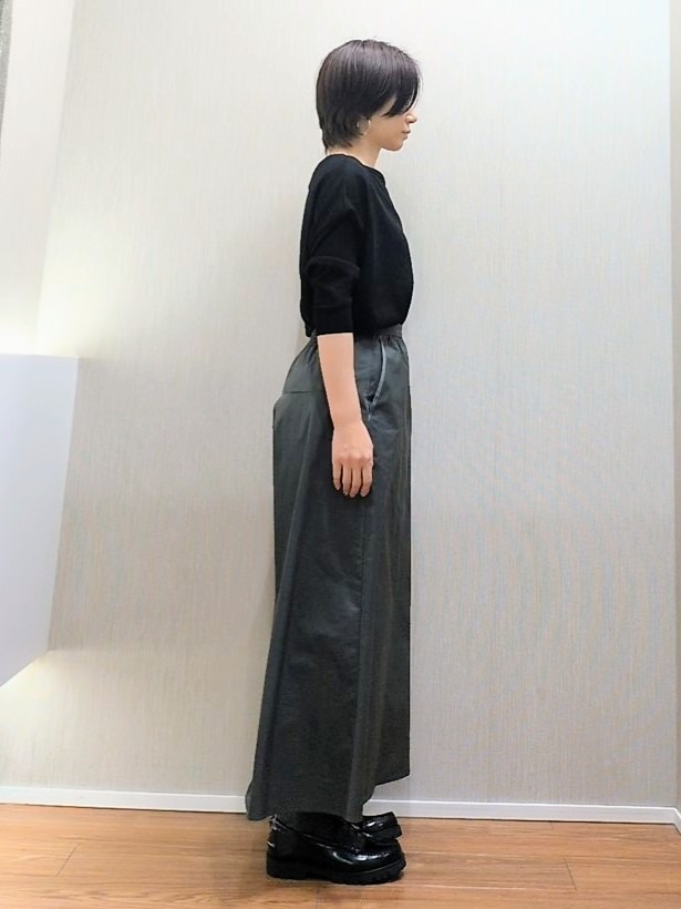 ミズタさんの「UNTITLED｜【一枚で着映え】レースドッキングニットプルオーバー」を使ったコーディネート