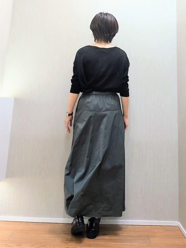 ミズタさんの「UNTITLED｜【一枚で着映え】レースドッキングニットプルオーバー」を使ったコーディネート