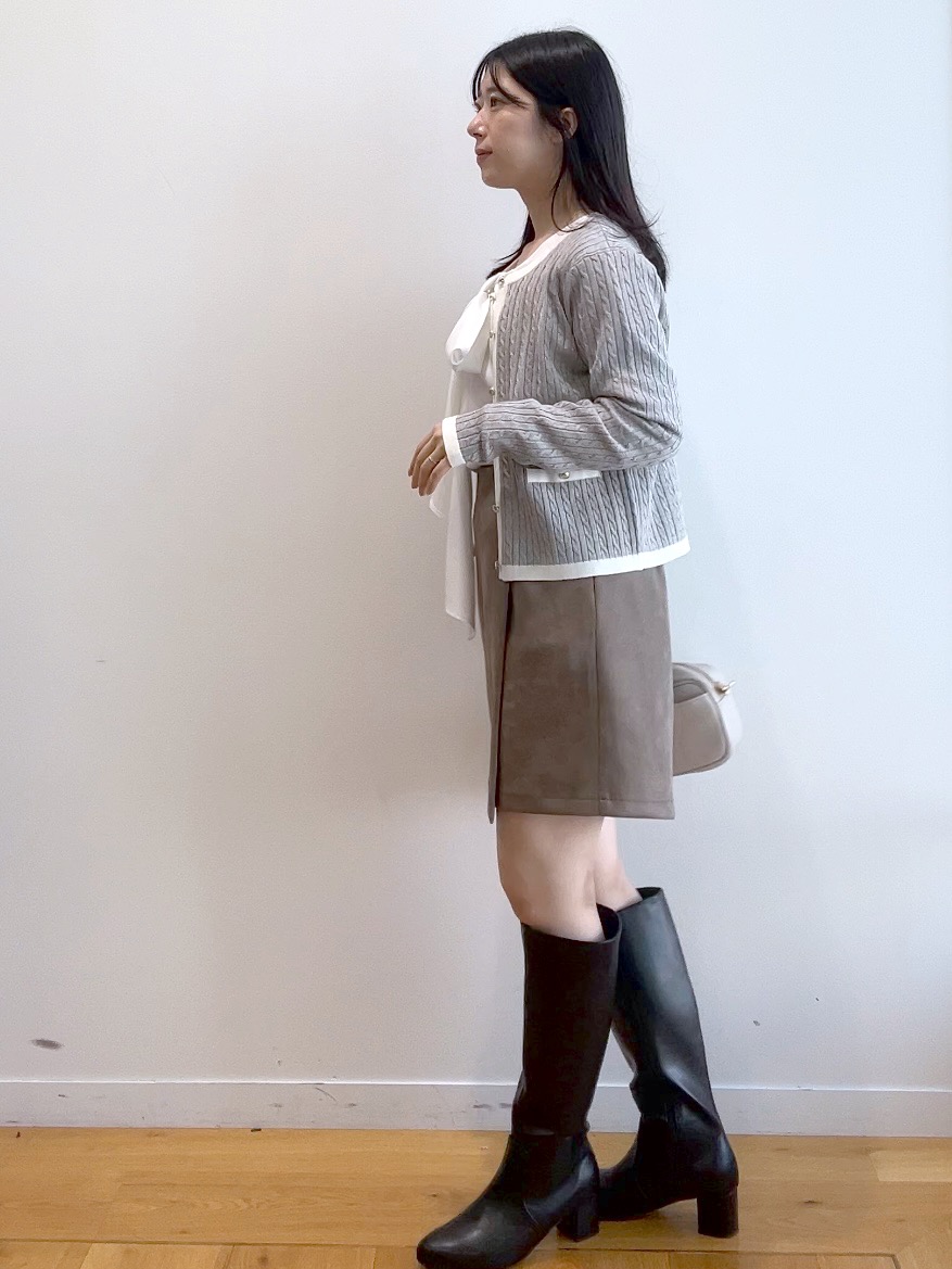 RINAさんの「index｜バイカラーケーブルカーディガン【洗濯機OK】」を使ったコーディネート