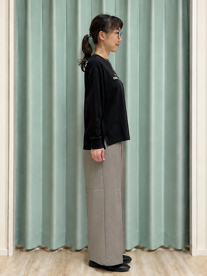 まつみさんの「SHOO･LA･RUE｜【洗濯後しわになりにくい/S-LL】気分で選ぶ 大人のデイリー使いに ベーシックシャツ」を使ったコーディネート