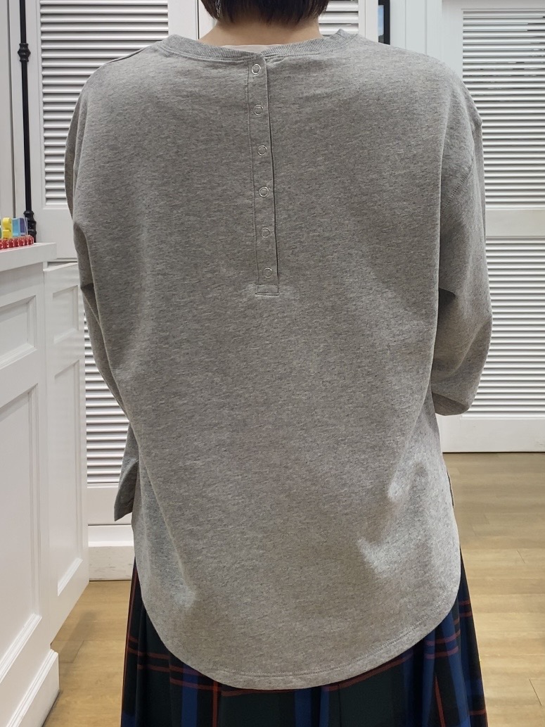 Hamaさんの「Dessin｜【洗える/7色展開/XS-L】バックヘンリーミニ裏毛 長袖」を使ったコーディネート