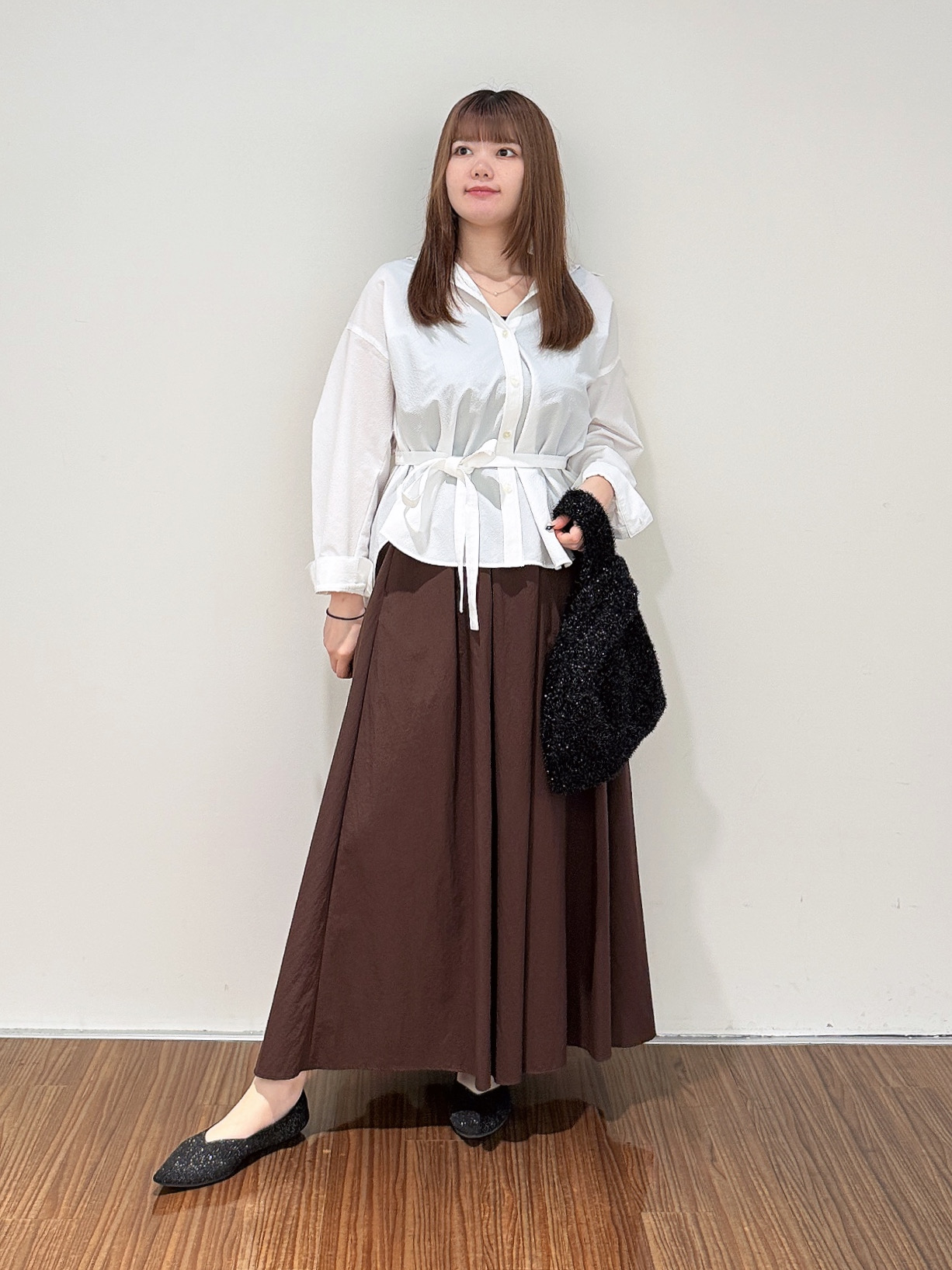 emikaさんの「INDIVI｜【洗える／UVケア／ベルト付】サッカー素材シャツ」を使ったコーディネート
