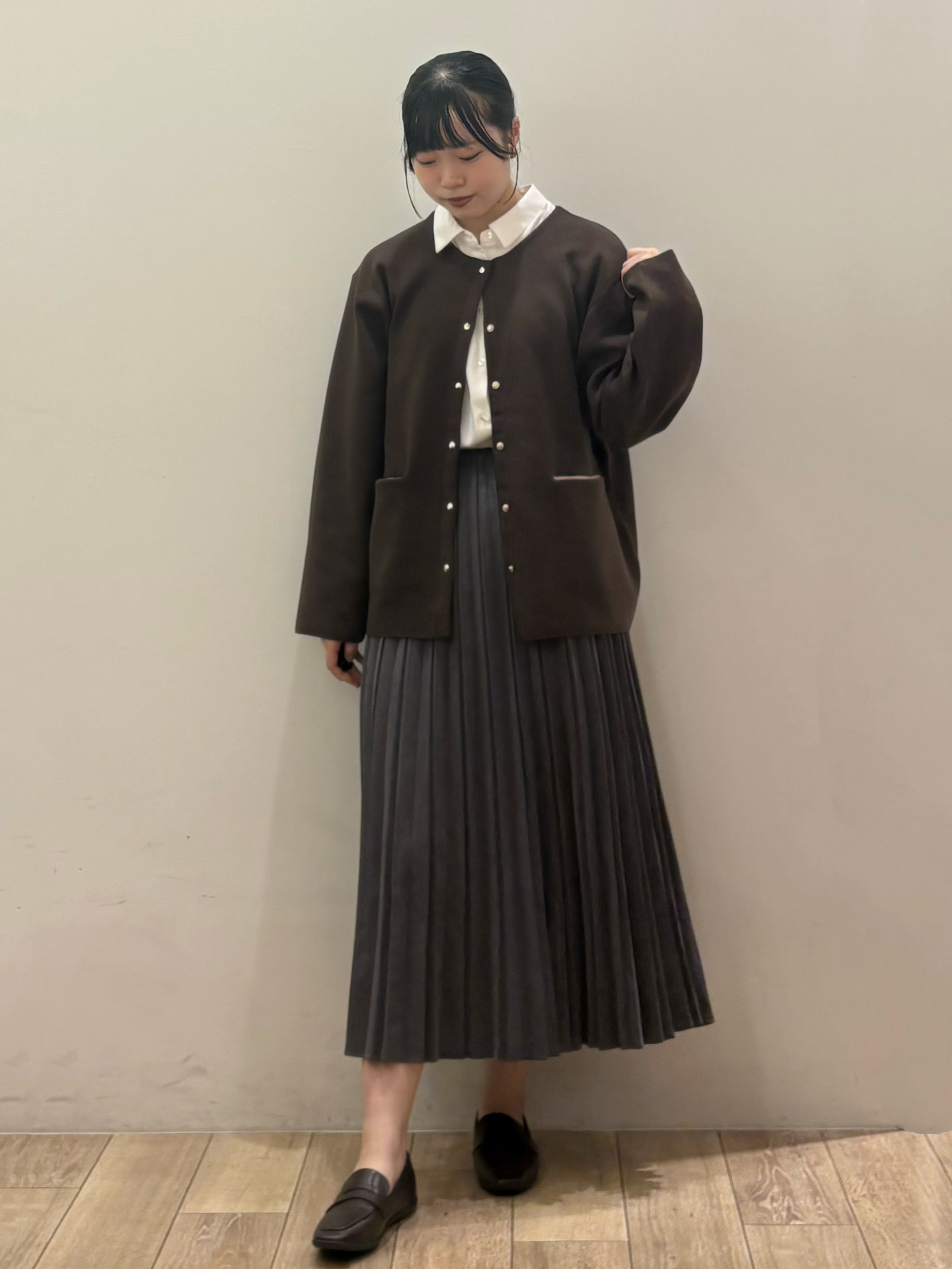 kuroさんの「OPAQUE.CLIP｜スナップボタン 配色ニットカーディガン【洗濯機OK】」を使ったコーディネート