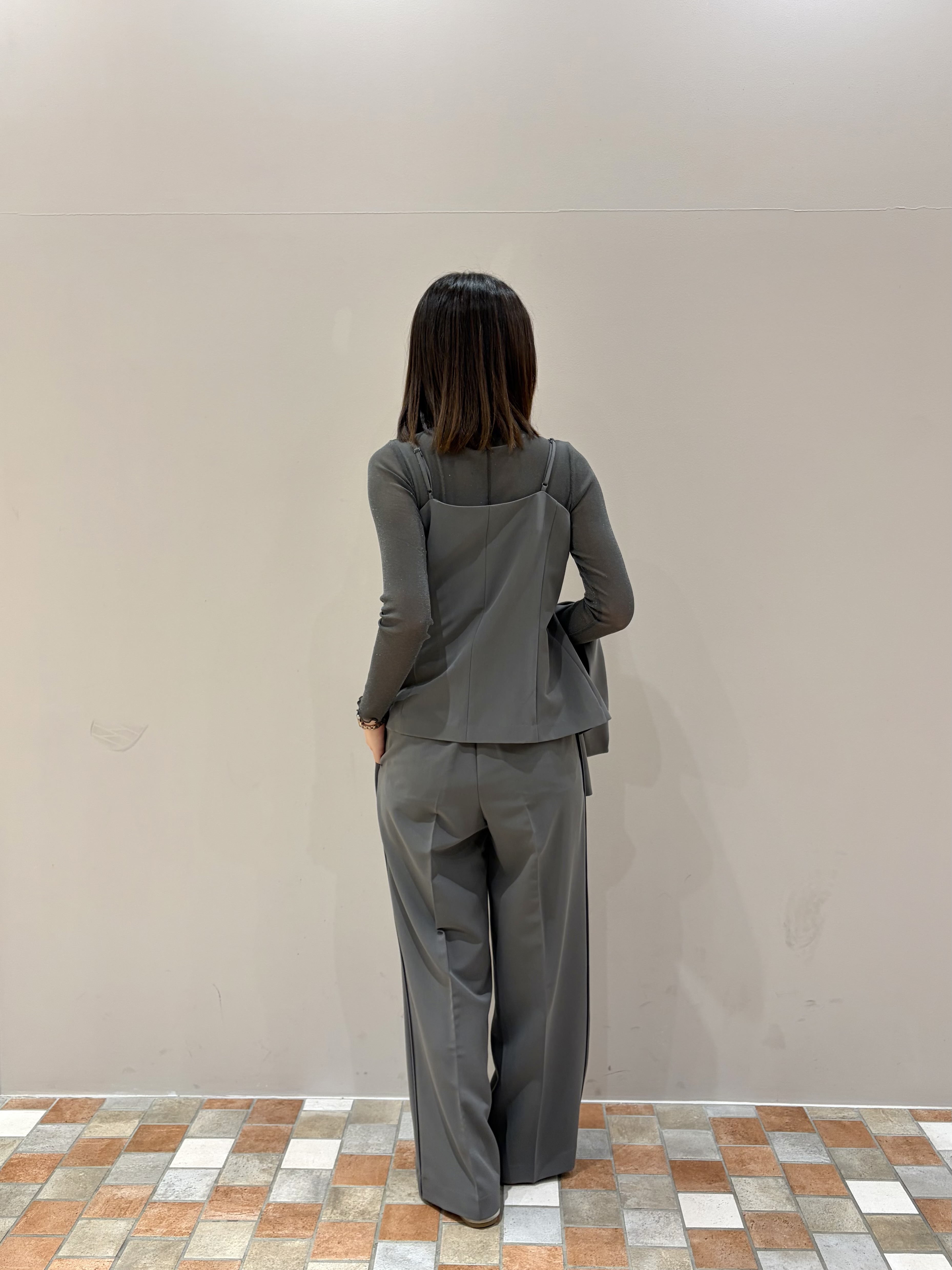 amiさんの「INDIVI｜ラインロングネックレス」を使ったコーディネート