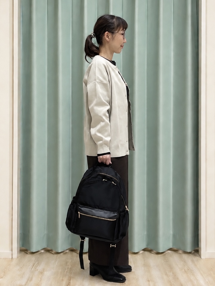 まつみさんの「SHOO･LA･RUE｜【セットアップ可/洗濯機可】軽やかに羽織れる スポンディッシュ ニットカーディガン」を使ったコーディネート