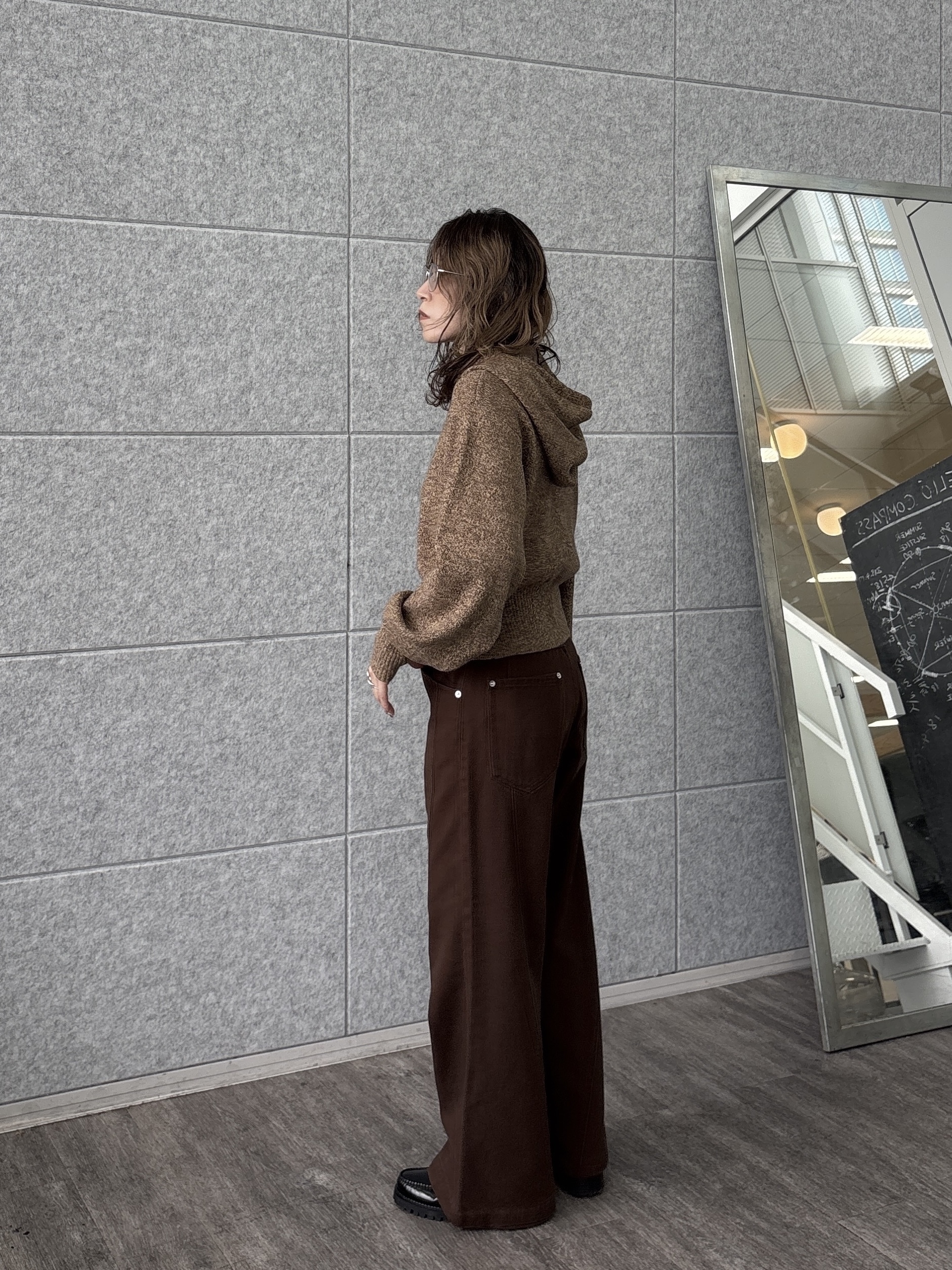 kotakiさんの「INDIVI｜フーディニットカーディガン【LIVE紹介／上枝みどりさん着用】」を使ったコーディネート