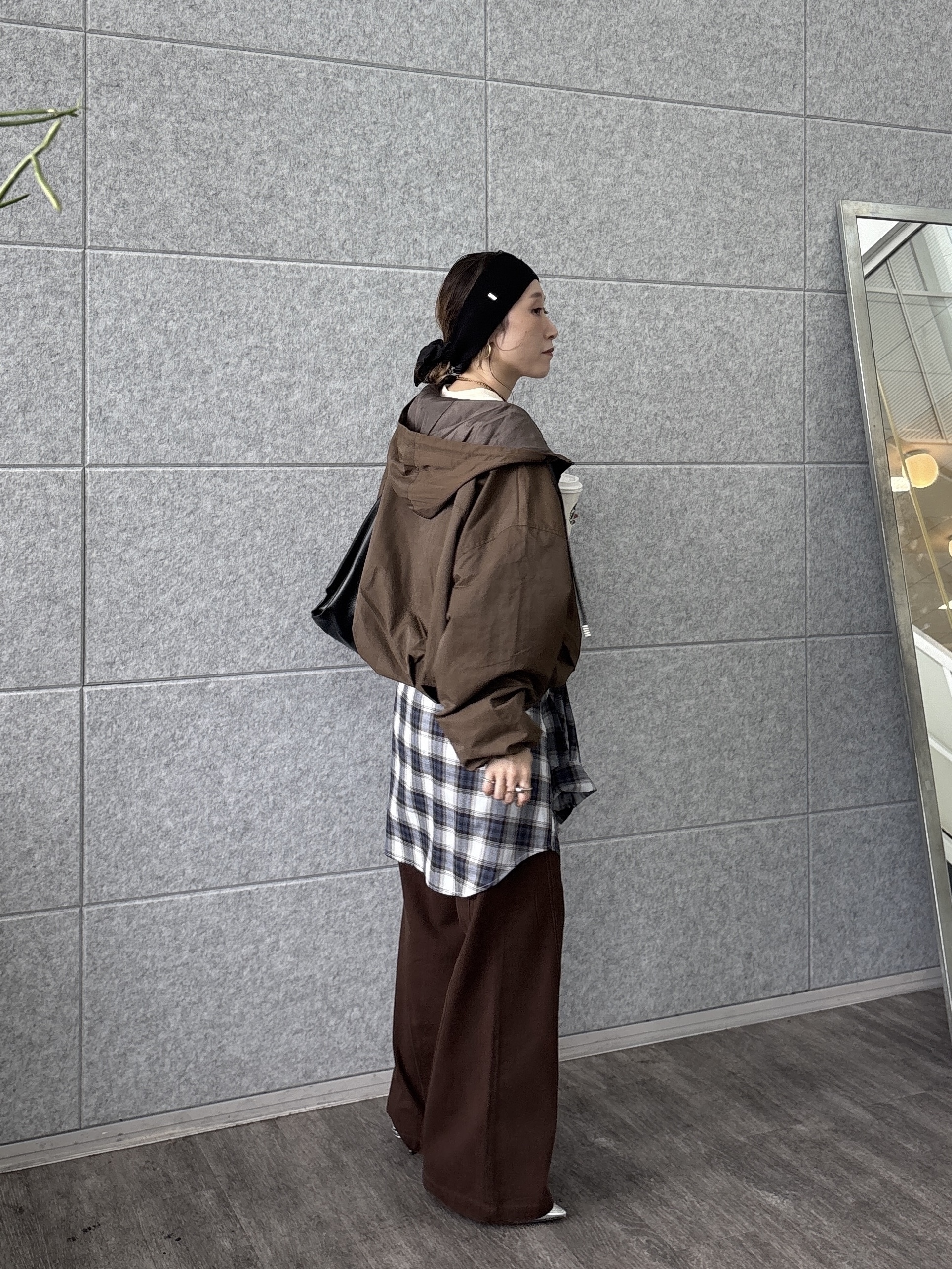 kotakiさんの「INDIVI｜ツイルフーディブルゾン」を使ったコーディネート