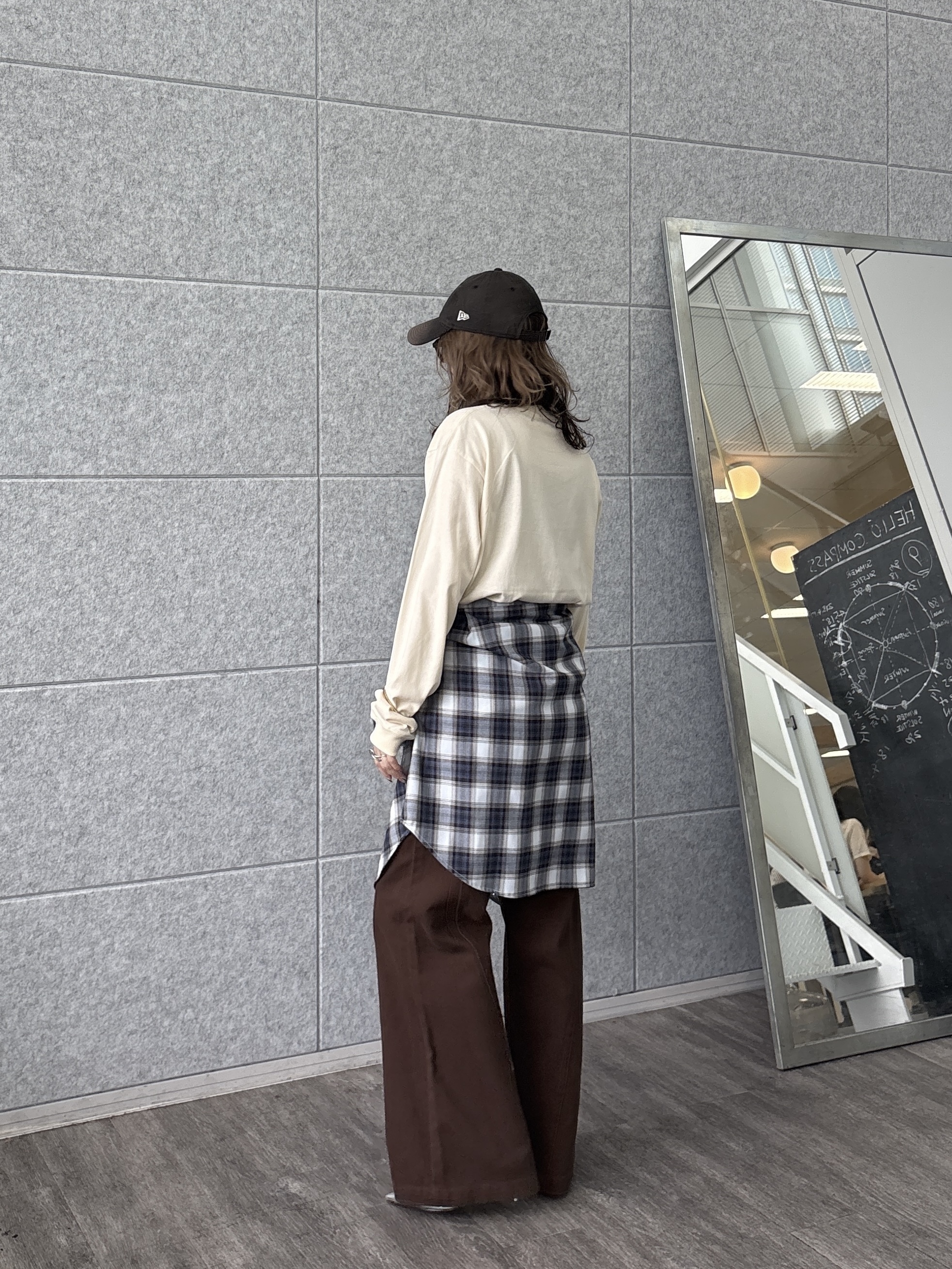 kotakiさんの「INDIVI｜ワンポイントロゴロンT【LIVE紹介／上枝みどりさん着用】」を使ったコーディネート
