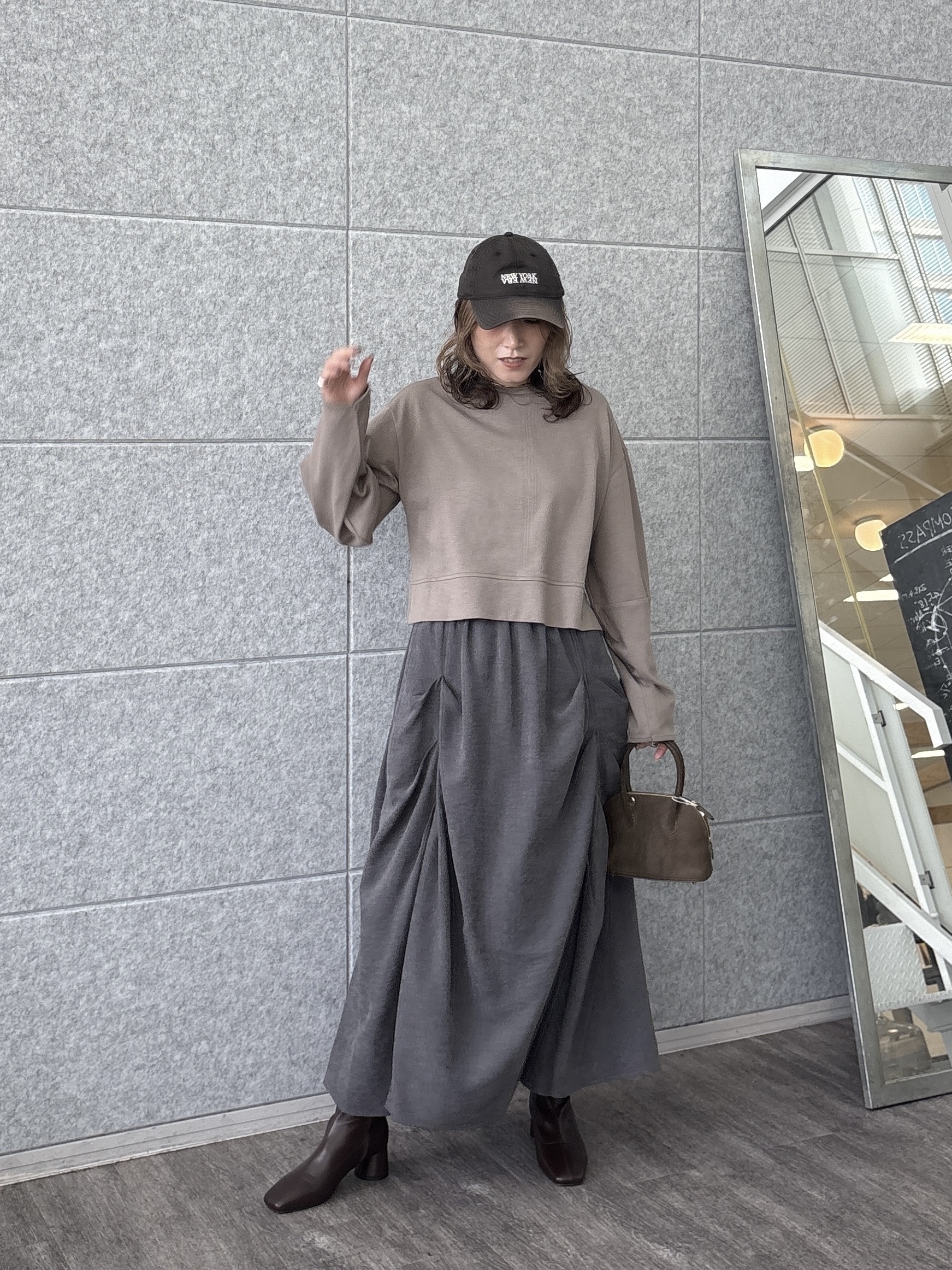 kotakiさんの「INDIVI｜ロングスリーブフォルムカットソー【洗える】」を使ったコーディネート