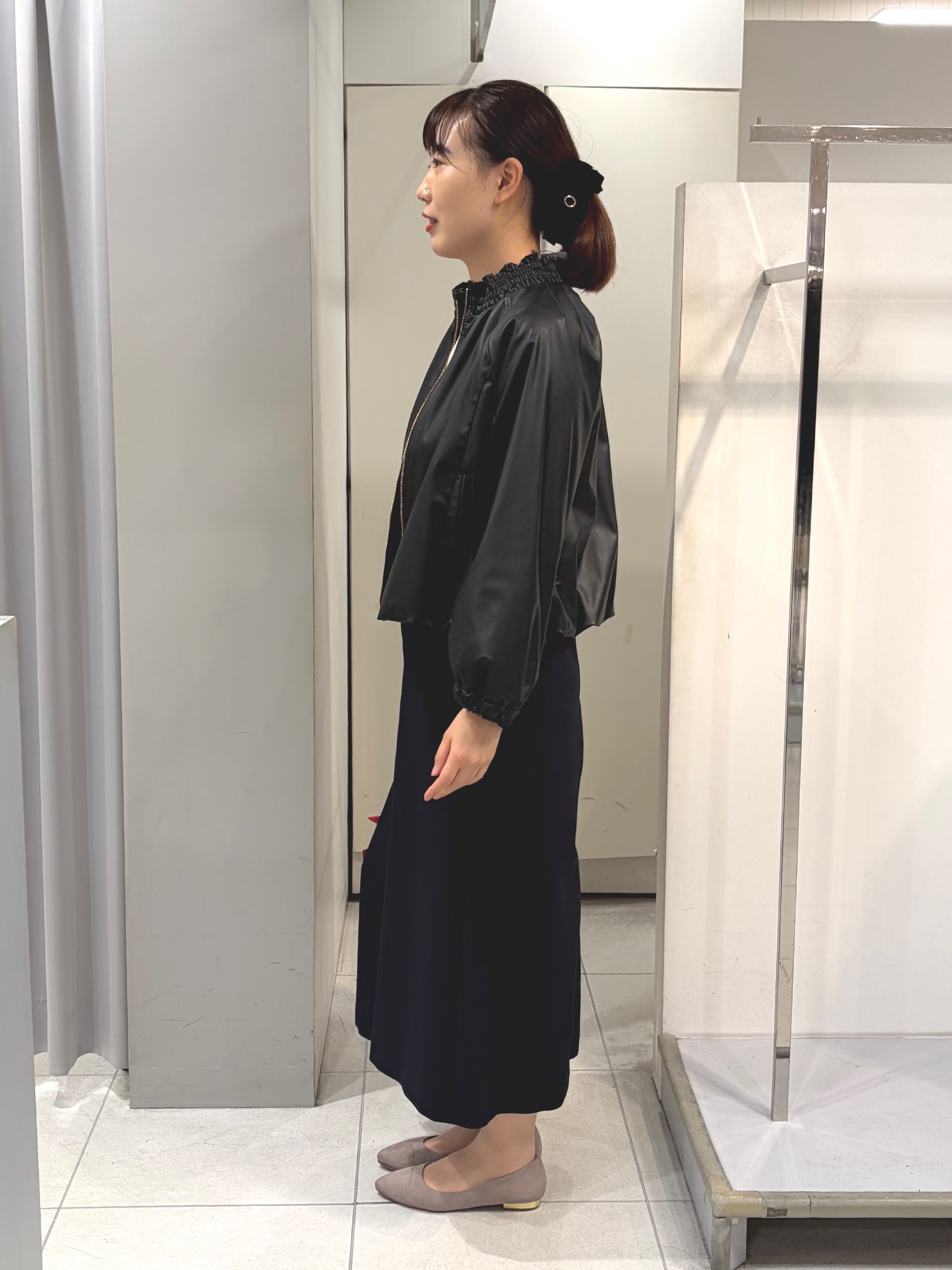 AZUSAさんの「Reflect｜レザー調ジップアップブルゾン」を使ったコーディネート