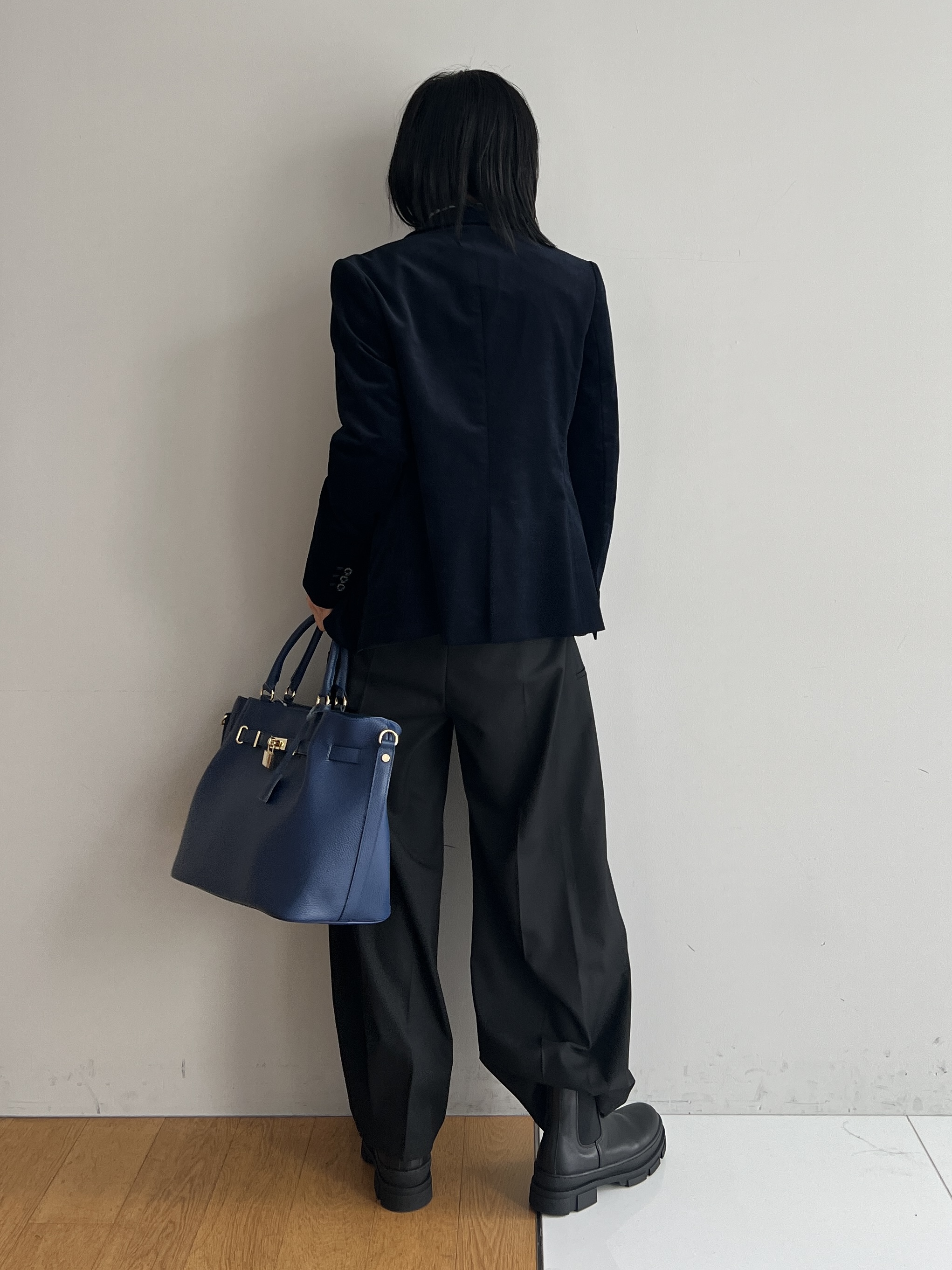 misaさんの「DRESSTERIOR｜カービー カーゴパンツ」を使ったコーディネート