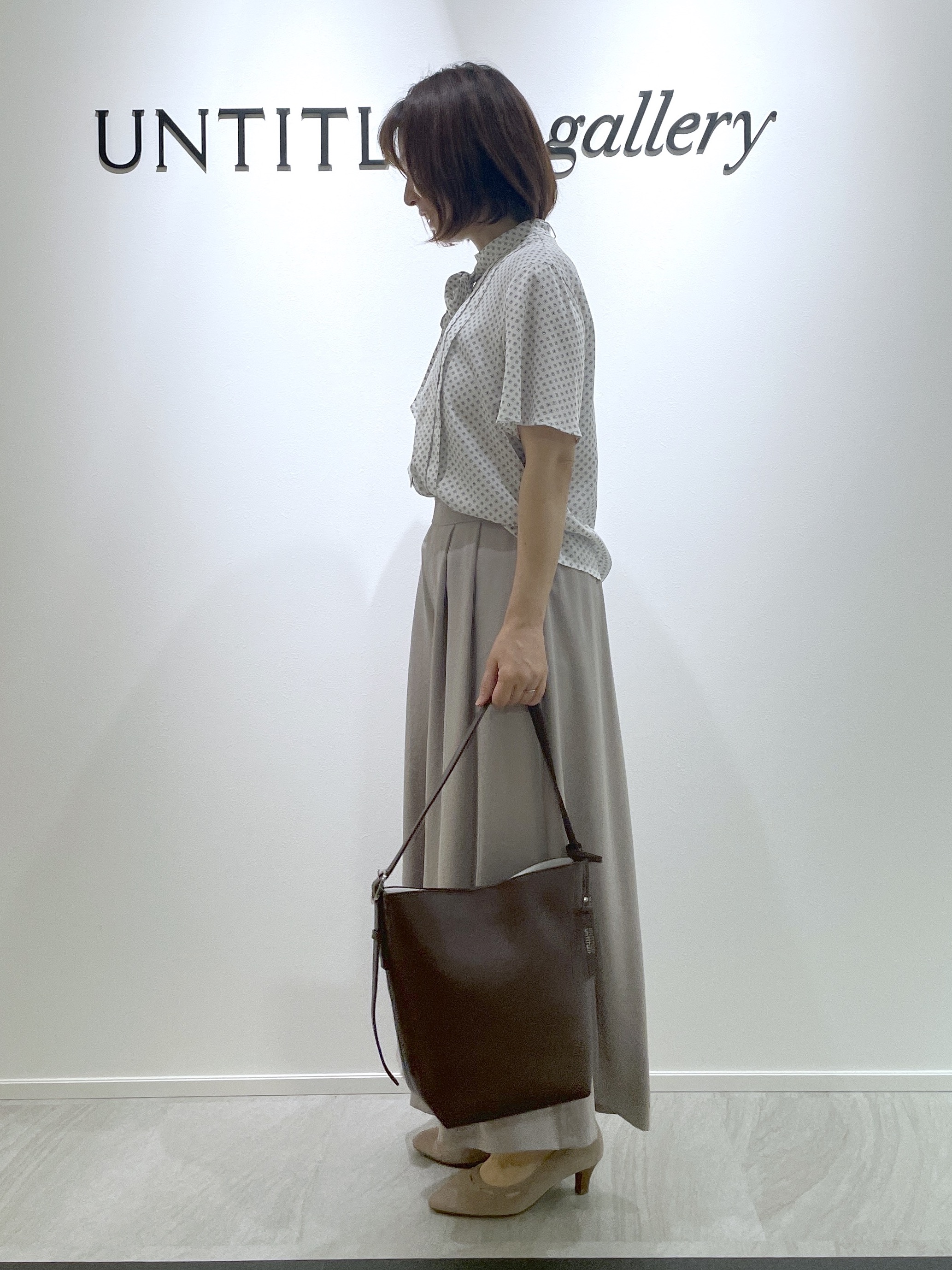 hanaさんの「UNTITLED｜【通勤オフィス/スーツインナー】ダイヤジオメプリントブラウス」を使ったコーディネート