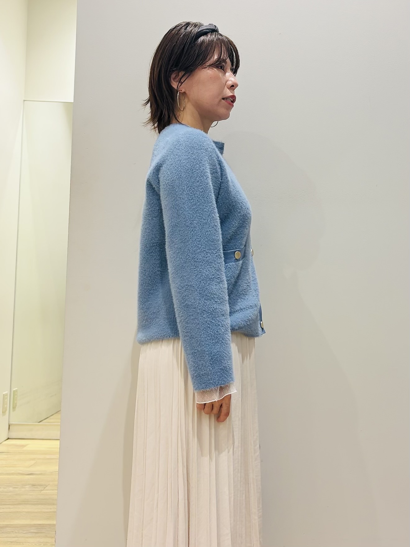 YUKOさんの「index｜フェザーヤーンニットカーディガン【洗濯機OK】」を使ったコーディネート