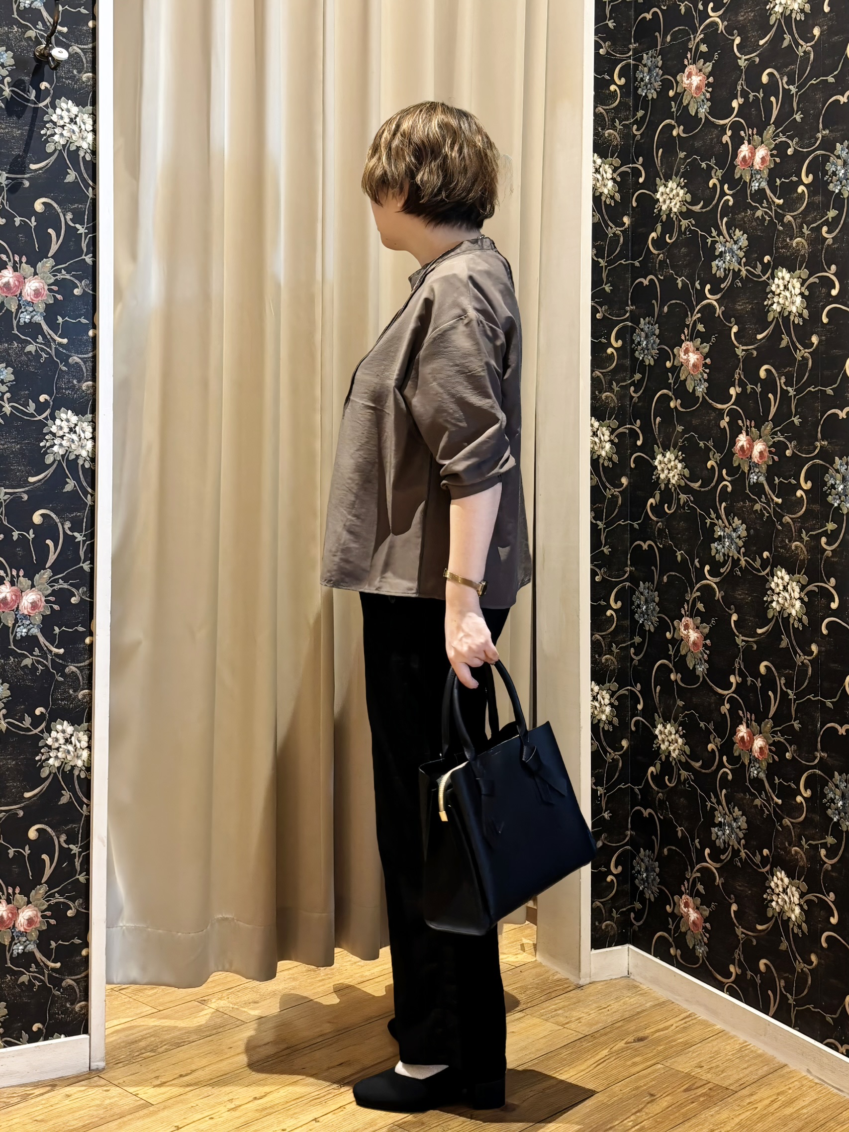 たみさんの「SHOO･LA･RUE｜【S-LL/洗濯機可】1枚で華やかに フロントレース7分袖ブラウス」を使ったコーディネート