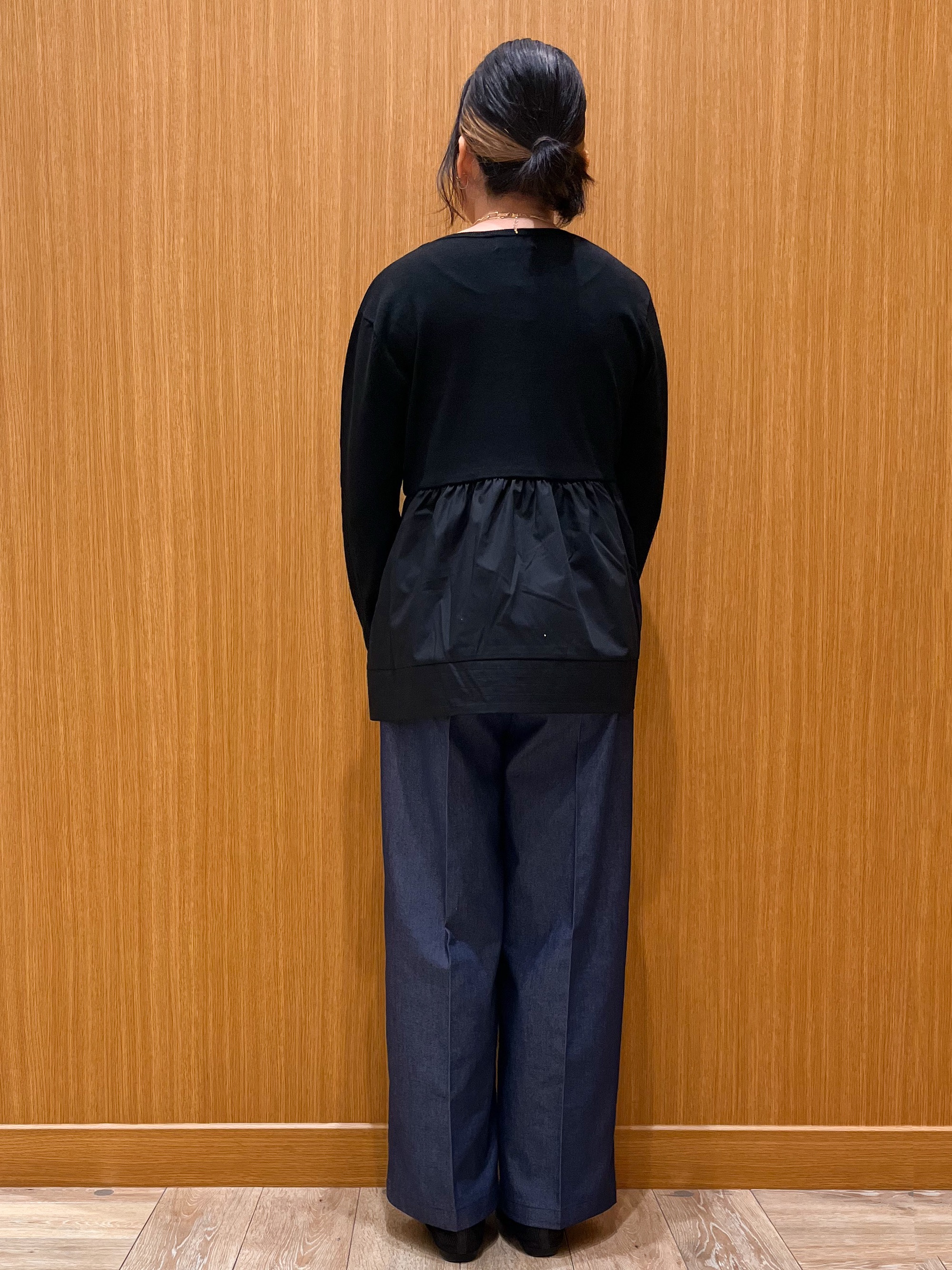aさんの「OPAQUE.CLIP｜ペプラムドッキングニット【洗濯機OK】」を使ったコーディネート