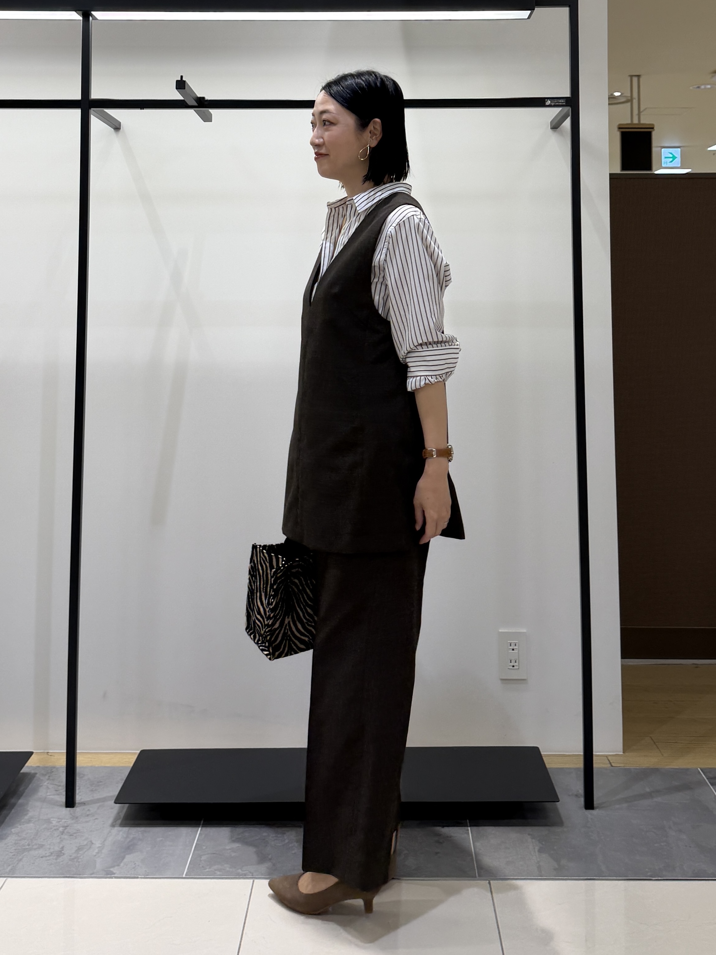 shihoさんの「INDIVI｜【洗える／UVケア】リネン風チュニックベスト」を使ったコーディネート