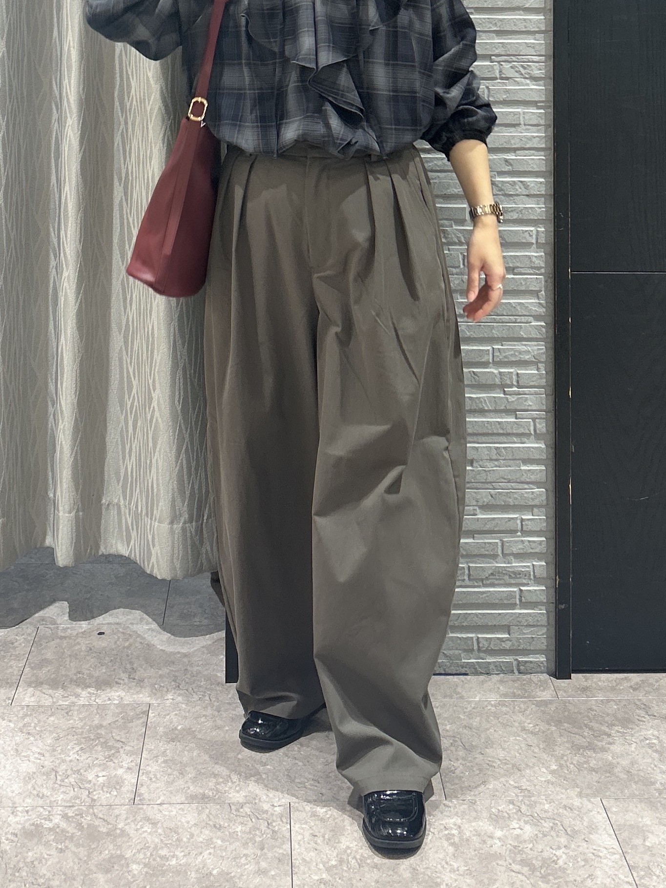 ga_riさんの「THE SHOP TK｜ビエラチェックフリルブラウス」を使ったコーディネート