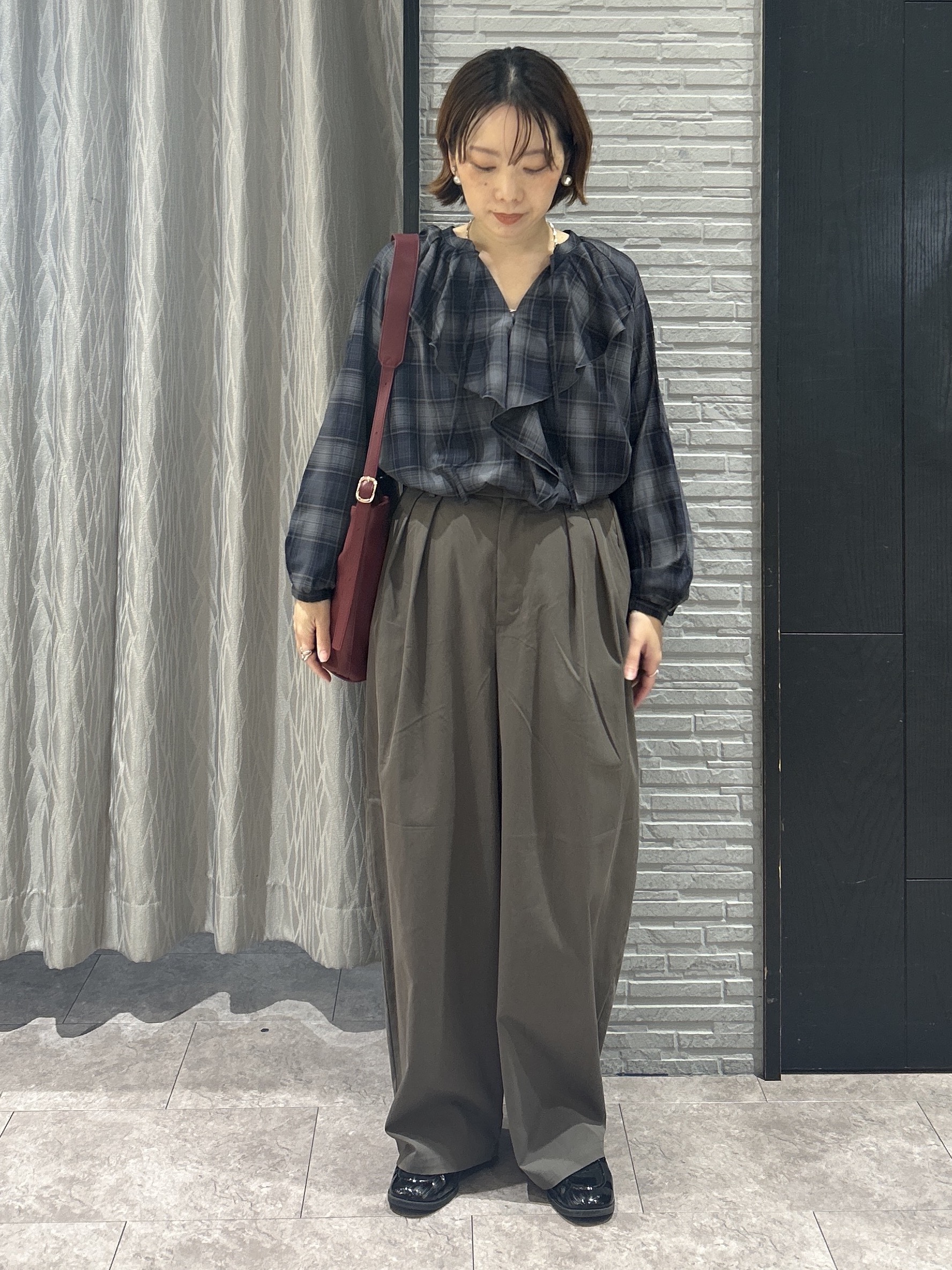 ga_riさんの「THE SHOP TK｜ビエラチェックフリルブラウス」を使ったコーディネート