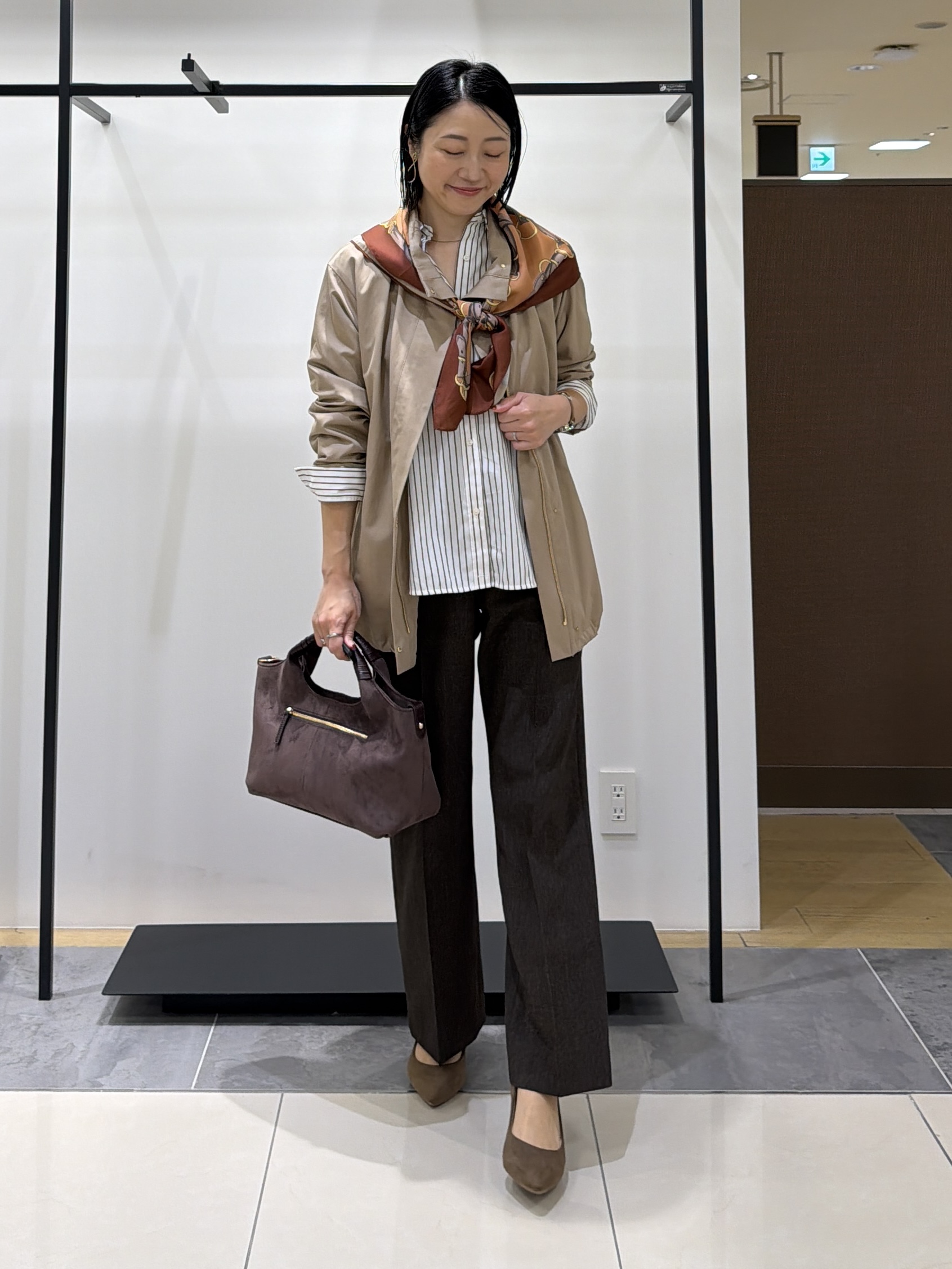 shihoさんの「INDIVI｜【撥水／UVケア】スタンドカラーブルゾン」を使ったコーディネート