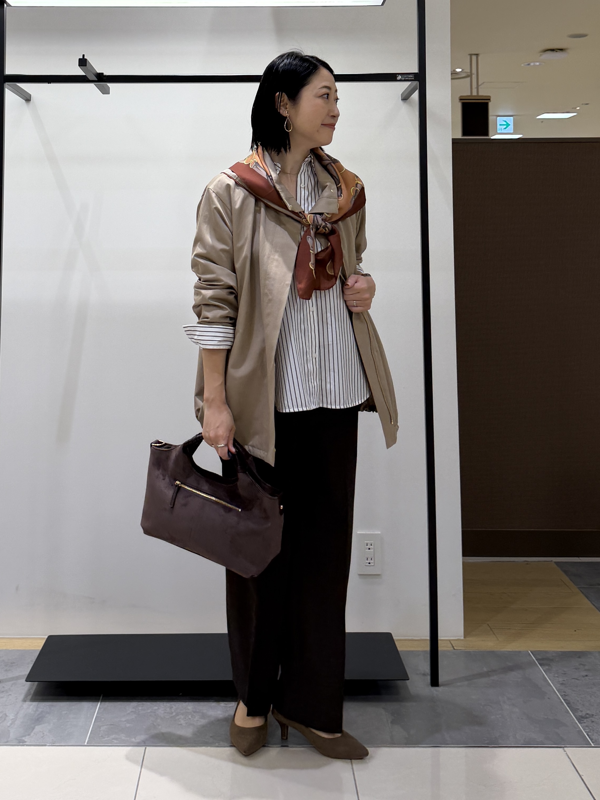 shihoさんの「INDIVI｜【撥水／UVケア】スタンドカラーブルゾン」を使ったコーディネート