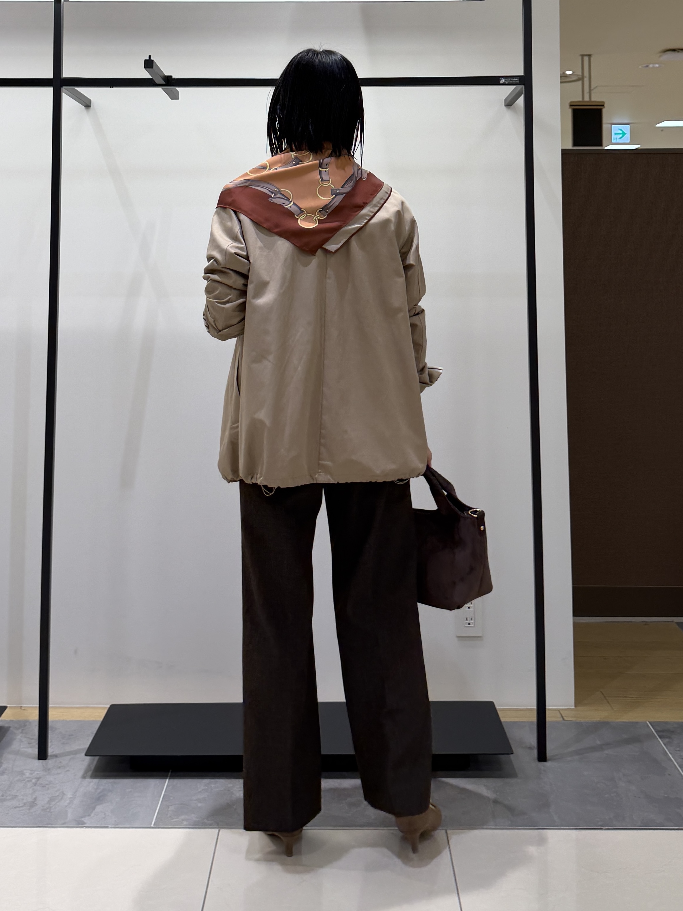 shihoさんの「INDIVI｜【撥水／UVケア】スタンドカラーブルゾン」を使ったコーディネート
