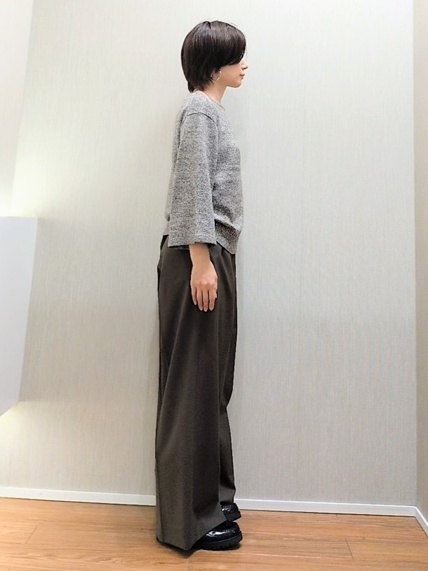 ミズタさんの「UNTITLED｜【アンサンブル可/手洗い可】杢調プルオーバーニット」を使ったコーディネート