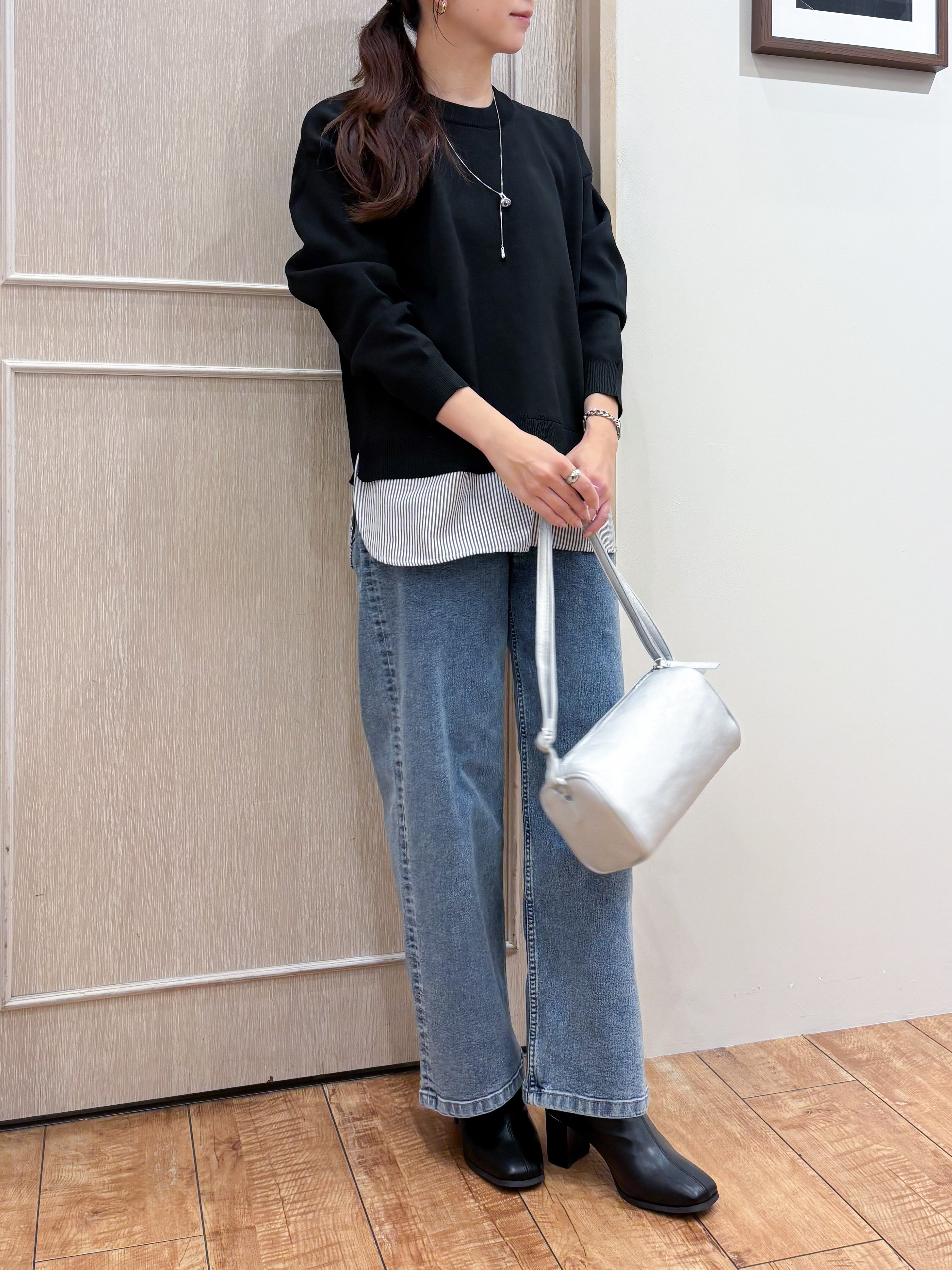 なみさんの「SHOO･LA･RUE｜【S-LL】着るだけできまる シャツレイヤード風 スポンディッシュニット」を使ったコーディネート