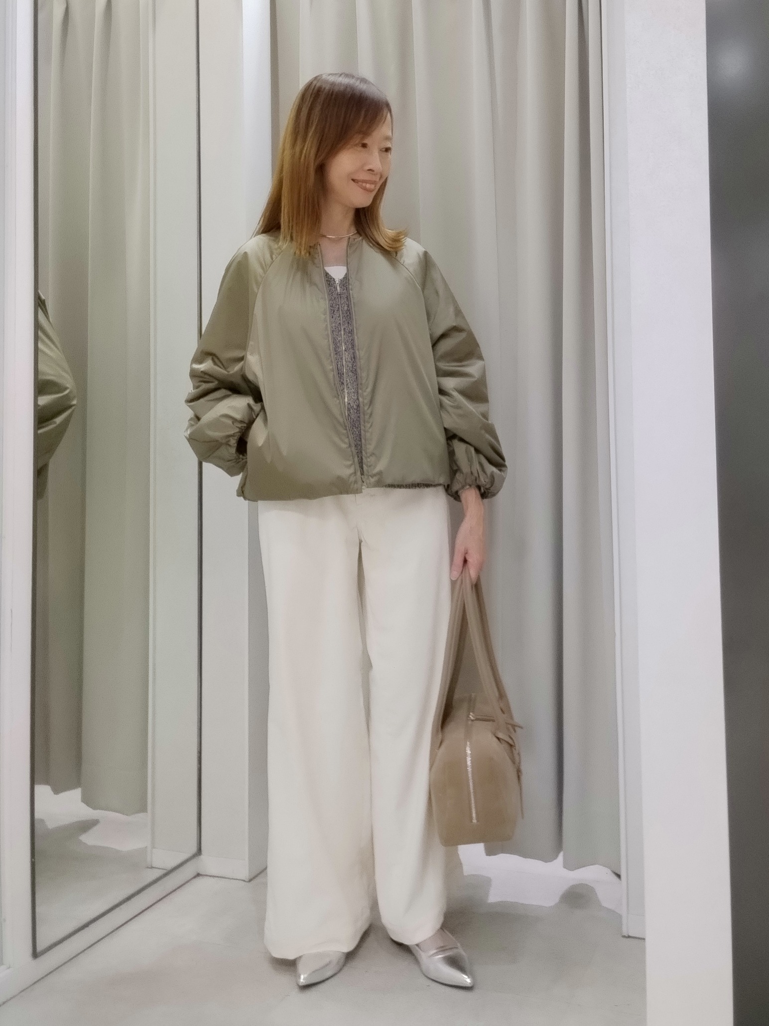 もりさんの「UNTITLED｜【アンサンブル可/秋羽織り】杢調ジップカーディガン」を使ったコーディネート