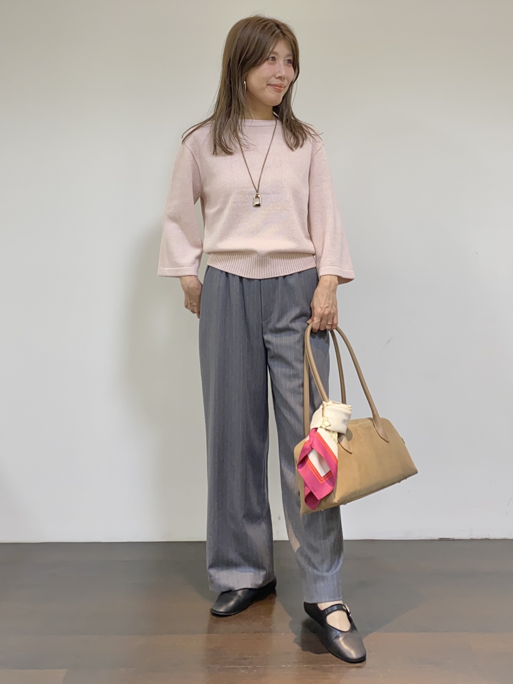 tomoさんの「UNTITLED｜【アンサンブル可/秋羽織り】杢調ジップカーディガン」を使ったコーディネート