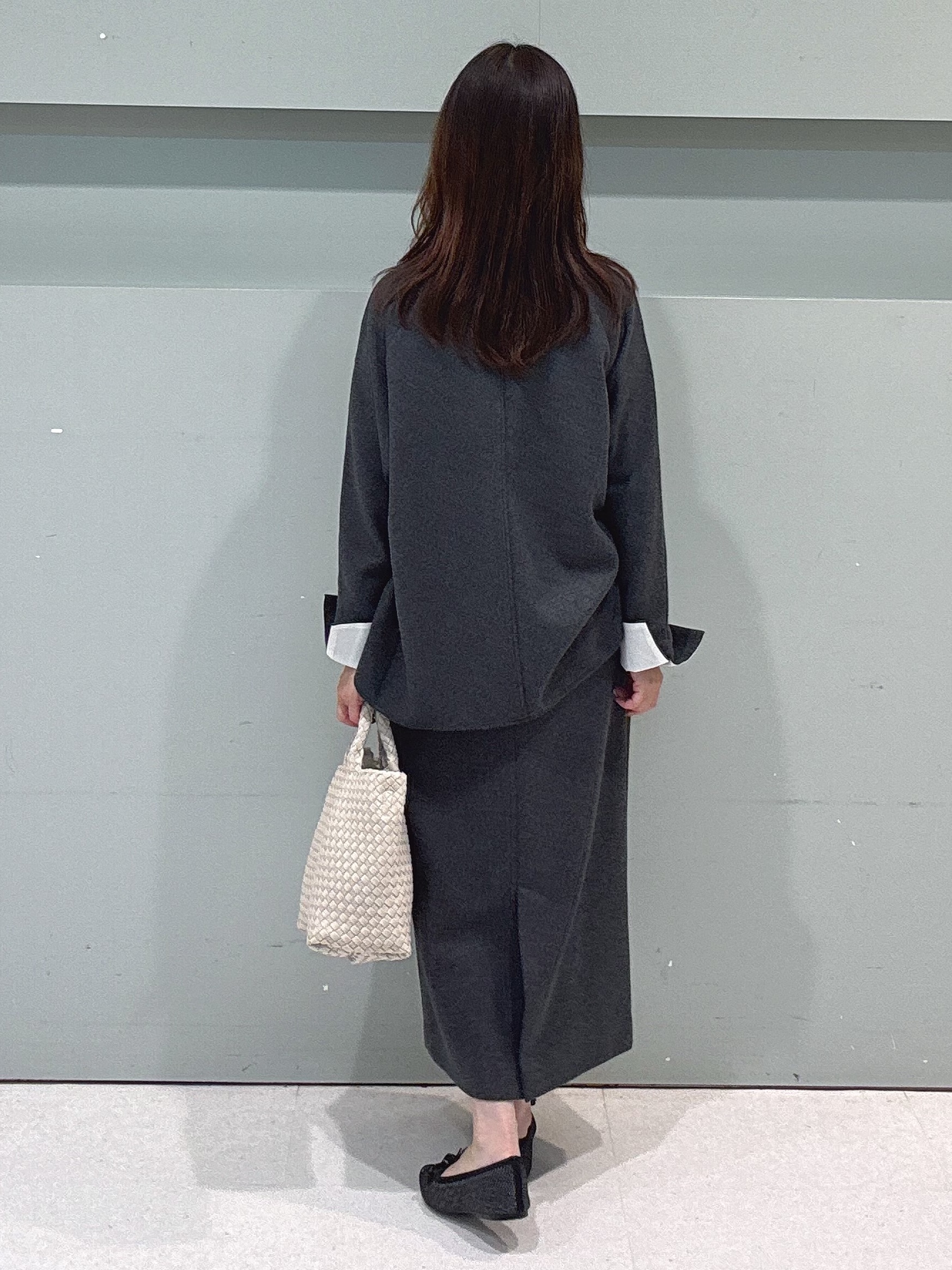 makiさんの「UNTITLED｜【セットアップ可/スウェットライク】袖口シャツドッキングプルオーバー」を使ったコーディネート