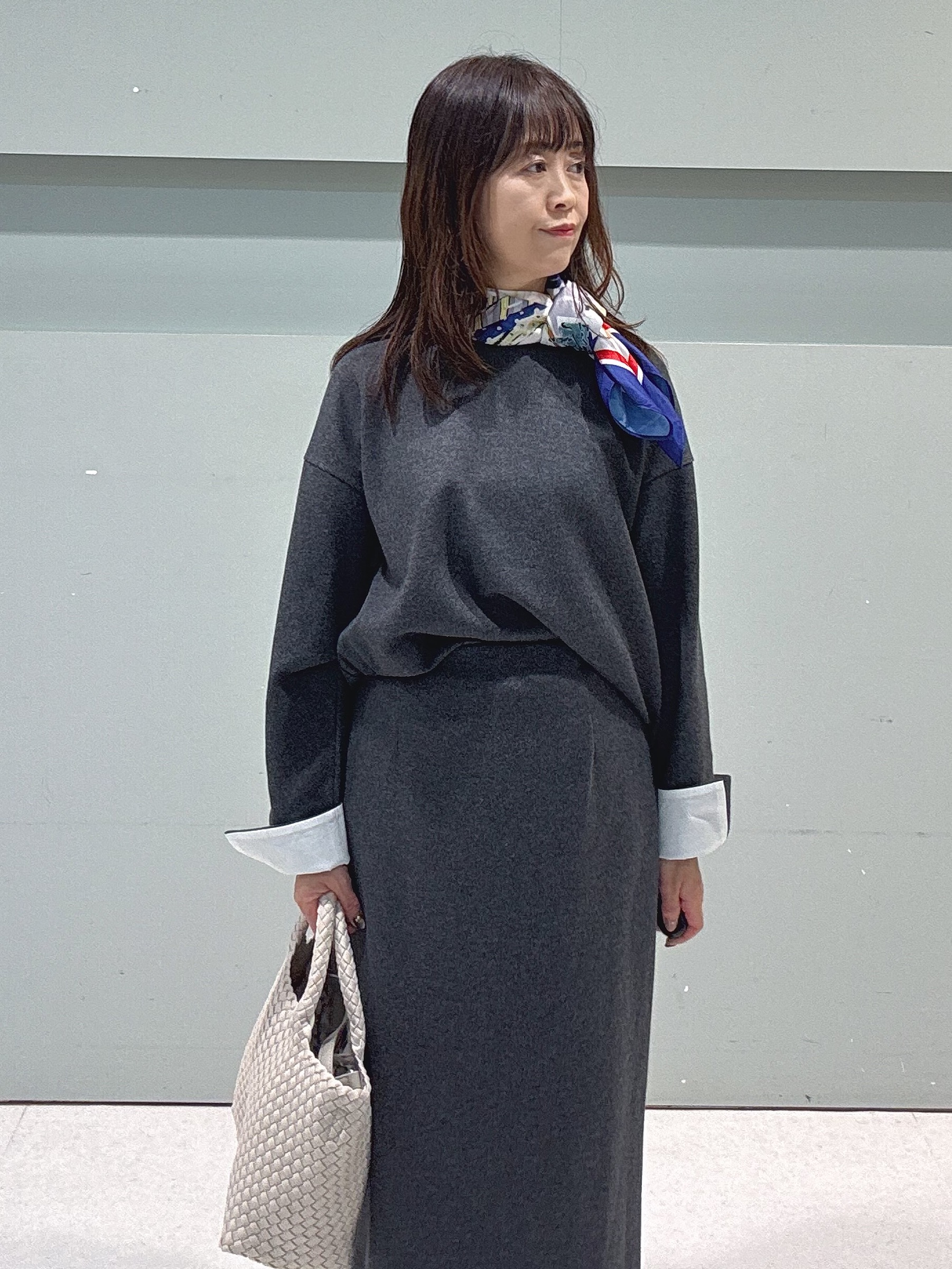makiさんの「UNTITLED｜【セットアップ可/スウェットライク】袖口シャツドッキングプルオーバー」を使ったコーディネート