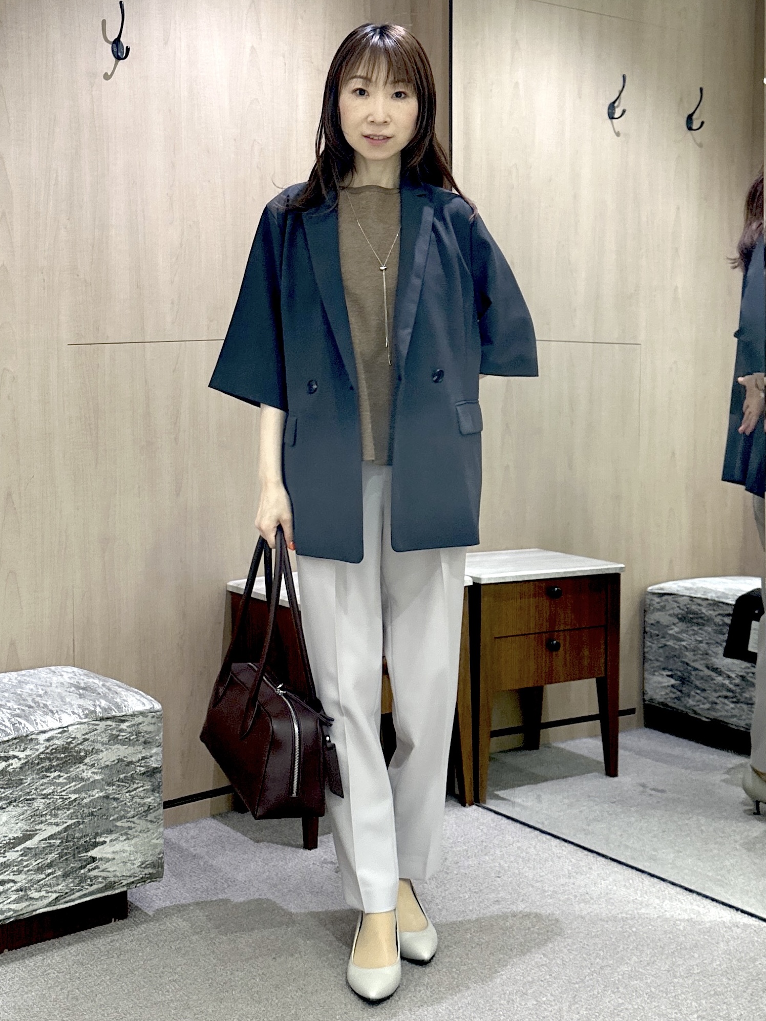 Miwaさんの「UNTITLED｜【アンサンブル可/品のある透け感】Tシャツ風ニットトップス」を使ったコーディネート