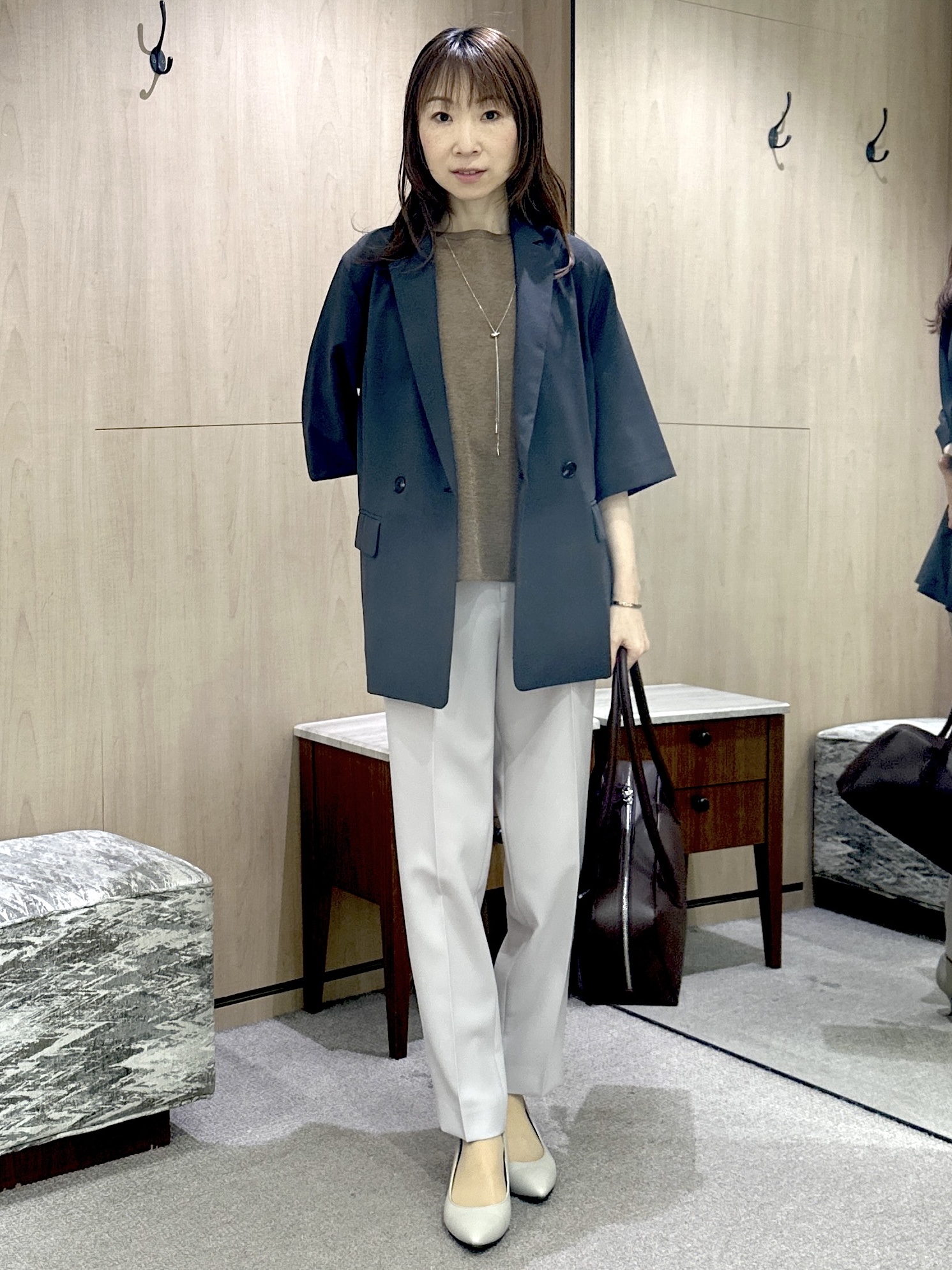 Miwaさんの「UNTITLED｜【アンサンブル可/品のある透け感】Tシャツ風ニットトップス」を使ったコーディネート