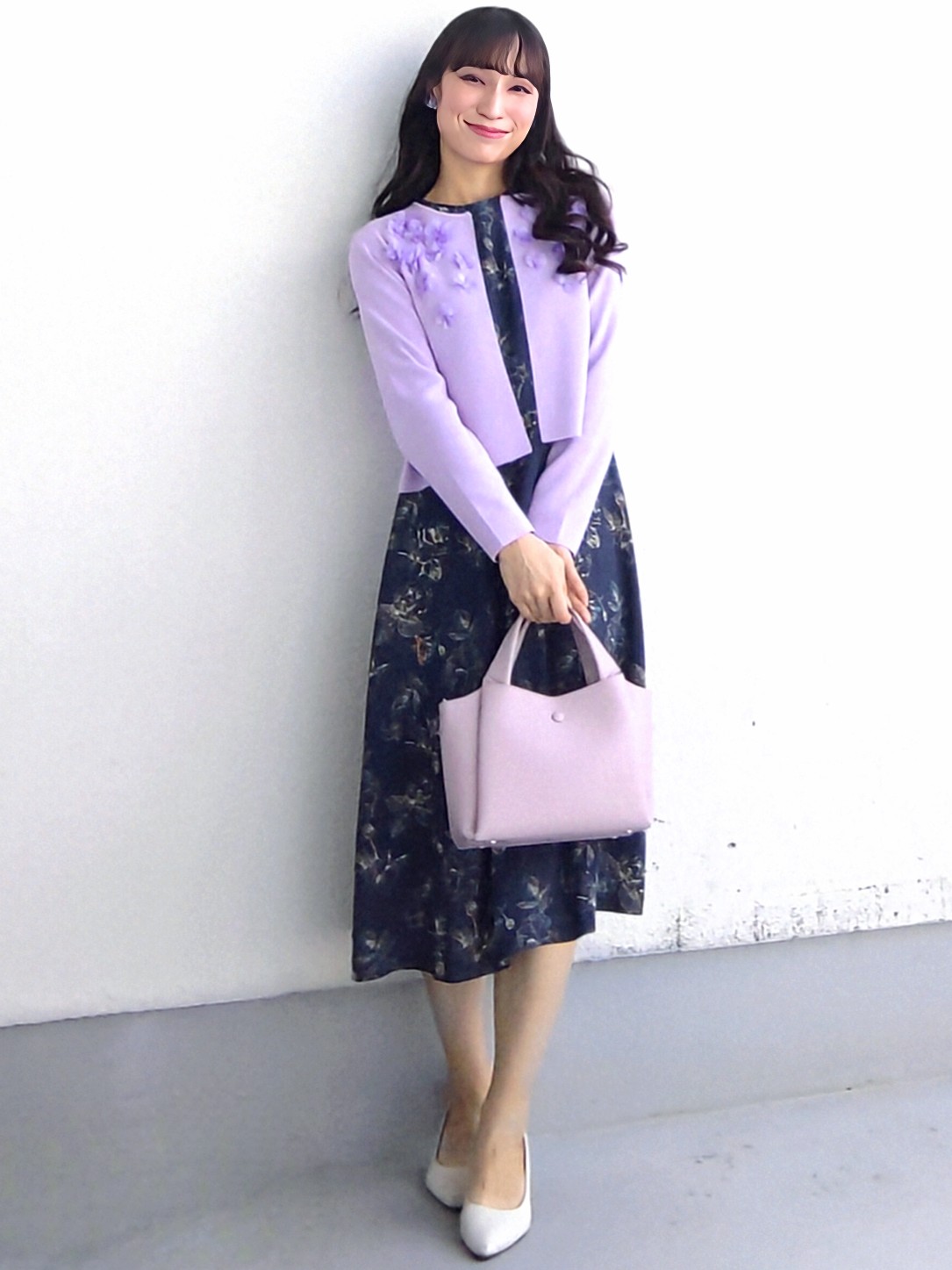 keinaさんの「SunaUna｜【手洗い可】花モチーフ付カーディガン」を使ったコーディネート