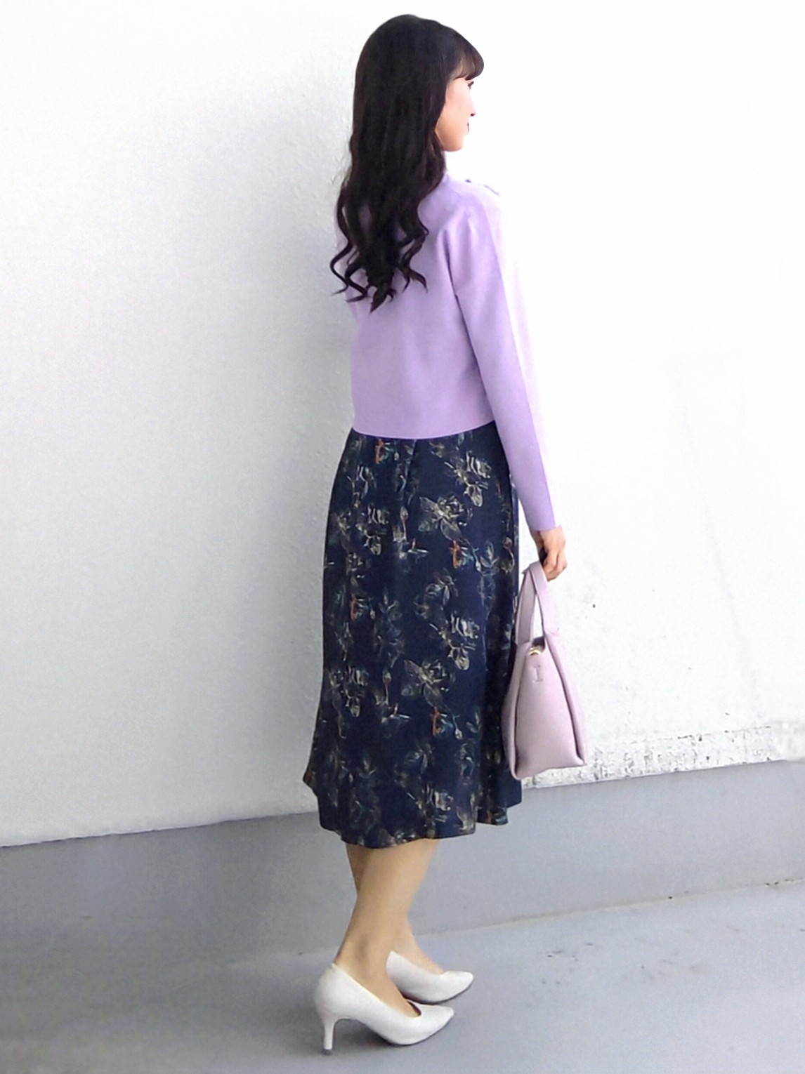 keinaさんの「SunaUna｜【手洗い可】花モチーフ付カーディガン」を使ったコーディネート