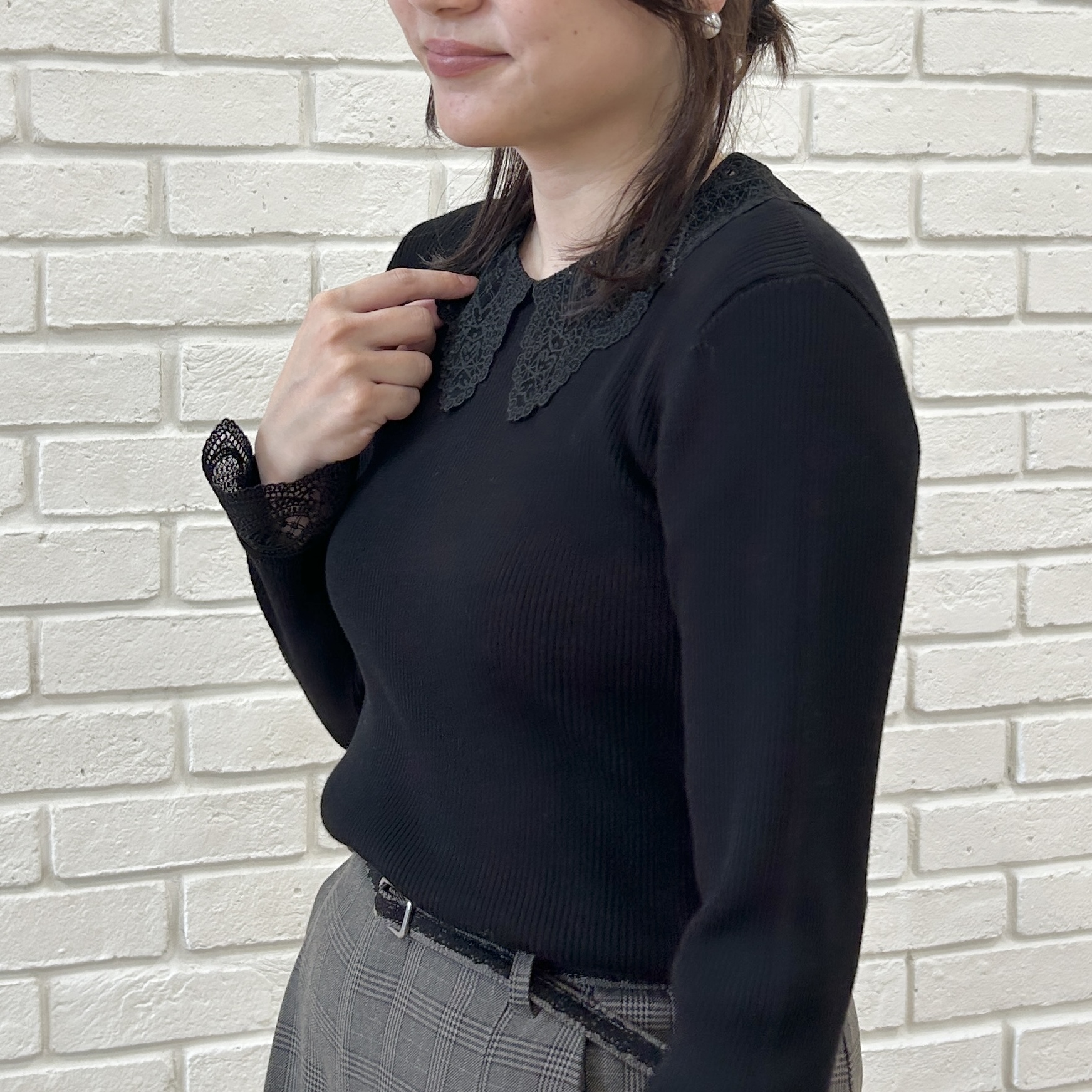 shinoさんの「Couture brooch｜【毛玉になりにくい・イージーケア・セットアップ可】レースベルト付き ワイドパンツ」を使ったコーディネート
