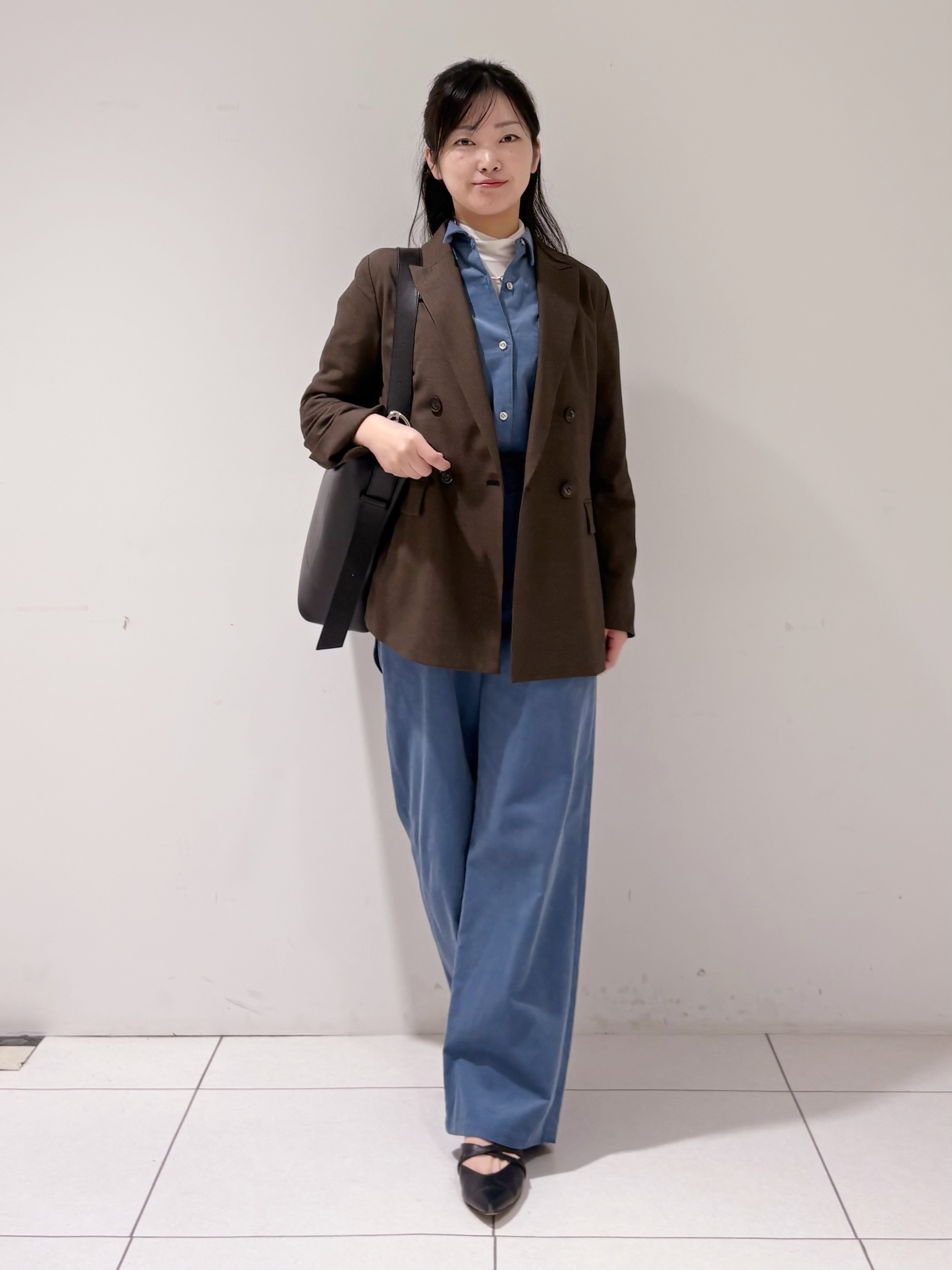 momokoさんの「INDIVI｜【洗濯機OK／ストレッチ◎】秋はじめのダブルジャケット」を使ったコーディネート