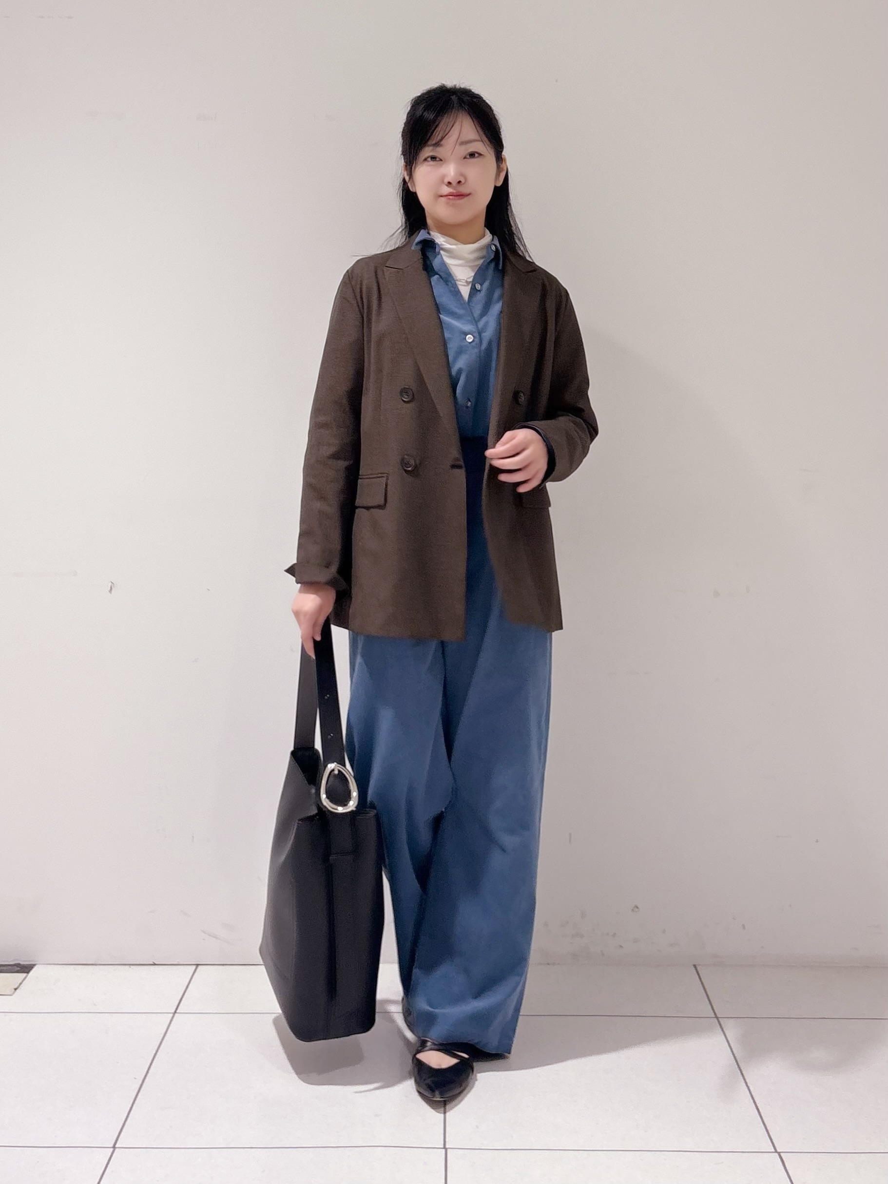 momokoさんの「INDIVI｜【洗濯機OK／ストレッチ◎】秋はじめのダブルジャケット」を使ったコーディネート