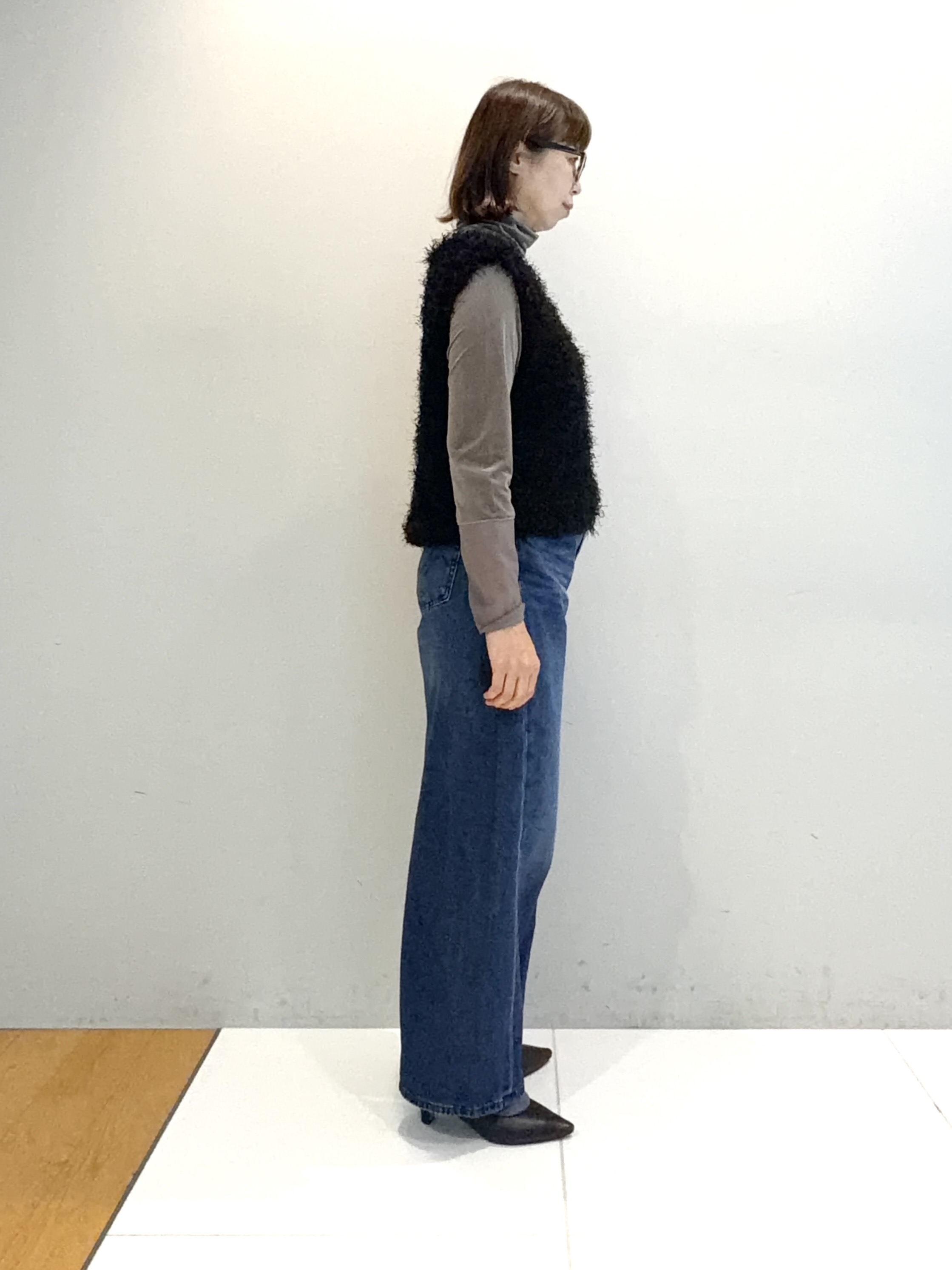 murayamaさんの「INDIVI｜【レイヤード／袖口シアー／日本製】ベロアジャージトップス」を使ったコーディネート