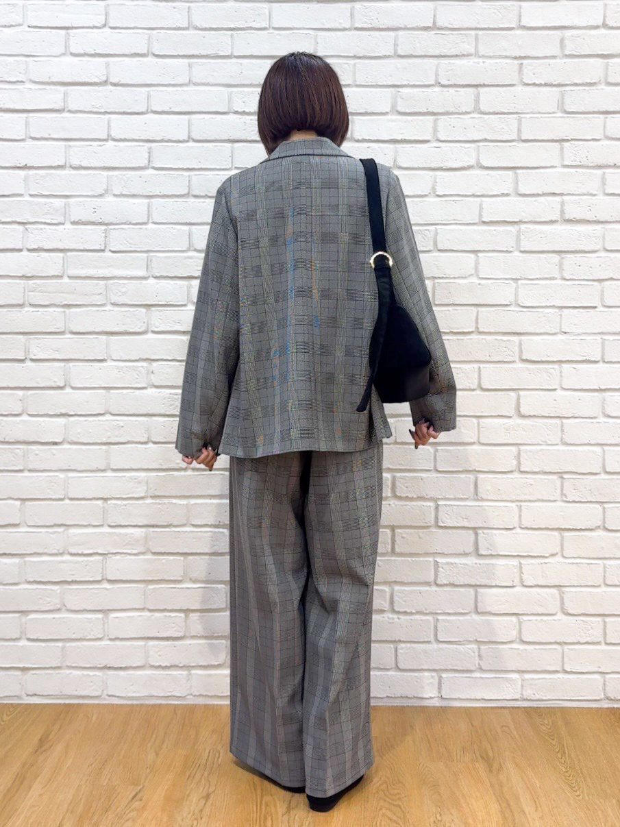 𝐜𝐡𝐢𝐤𝐚さんの「SHOO･LA･RUE｜【S-LL/洗濯機可】華やぐデニムボウタイリボンシャツ」を使ったコーディネート