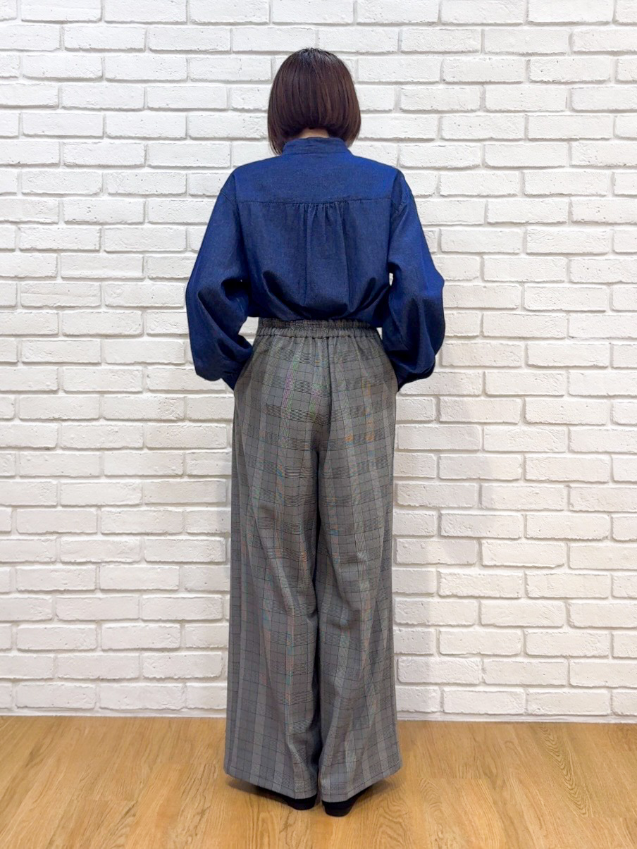 𝐜𝐡𝐢𝐤𝐚さんの「SHOO･LA･RUE｜【S-LL/洗濯機可】華やぐデニムボウタイリボンシャツ」を使ったコーディネート