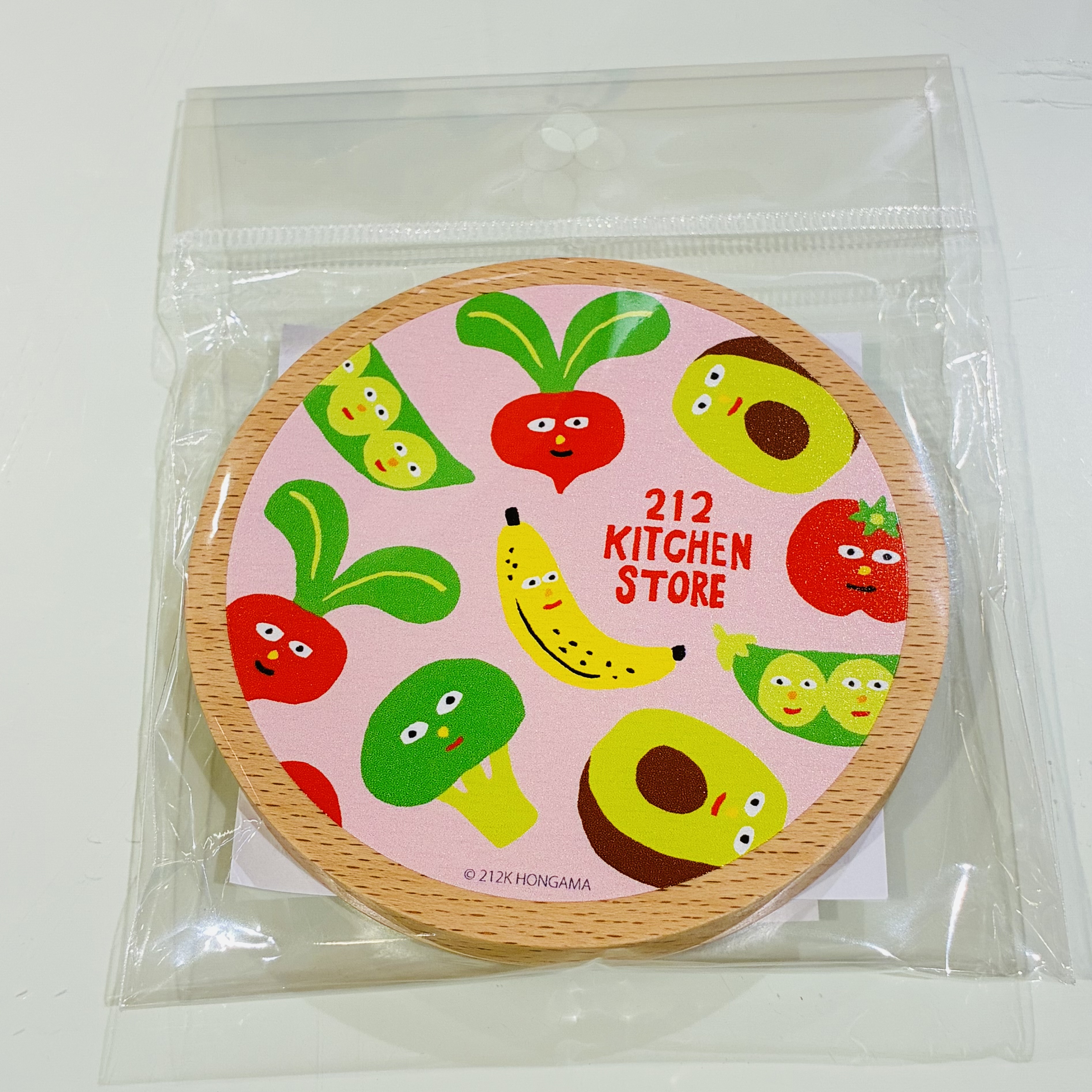 Shimanekoさんの「212 KITCHEN STORE｜マグ CAKE ＜HONGAMA ホンガマ＞」を使ったコーディネート