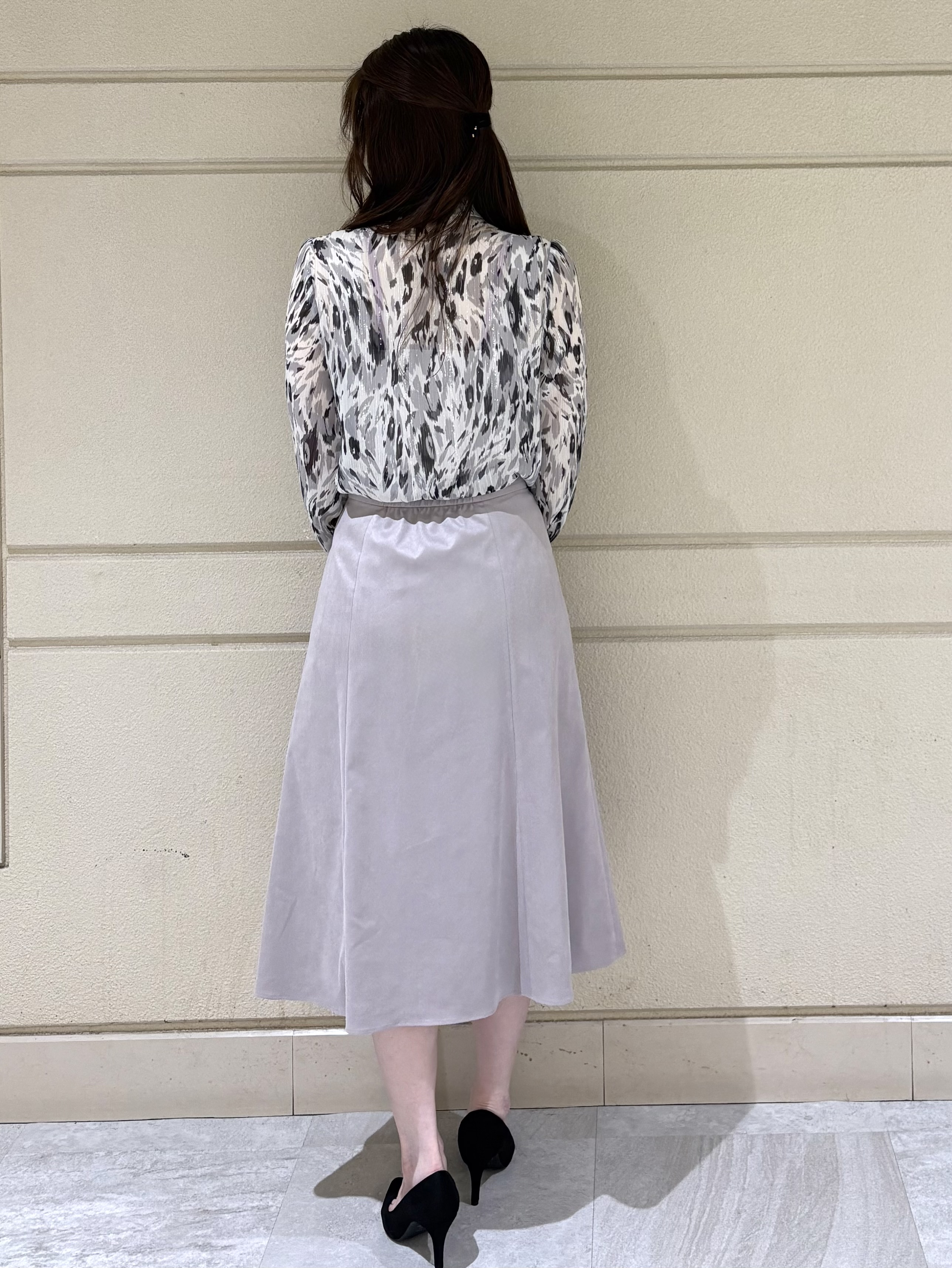 sakiさんの「COUP DE CHANCE｜【手洗い可／日本製】レオパード ボウタイブラウス」を使ったコーディネート